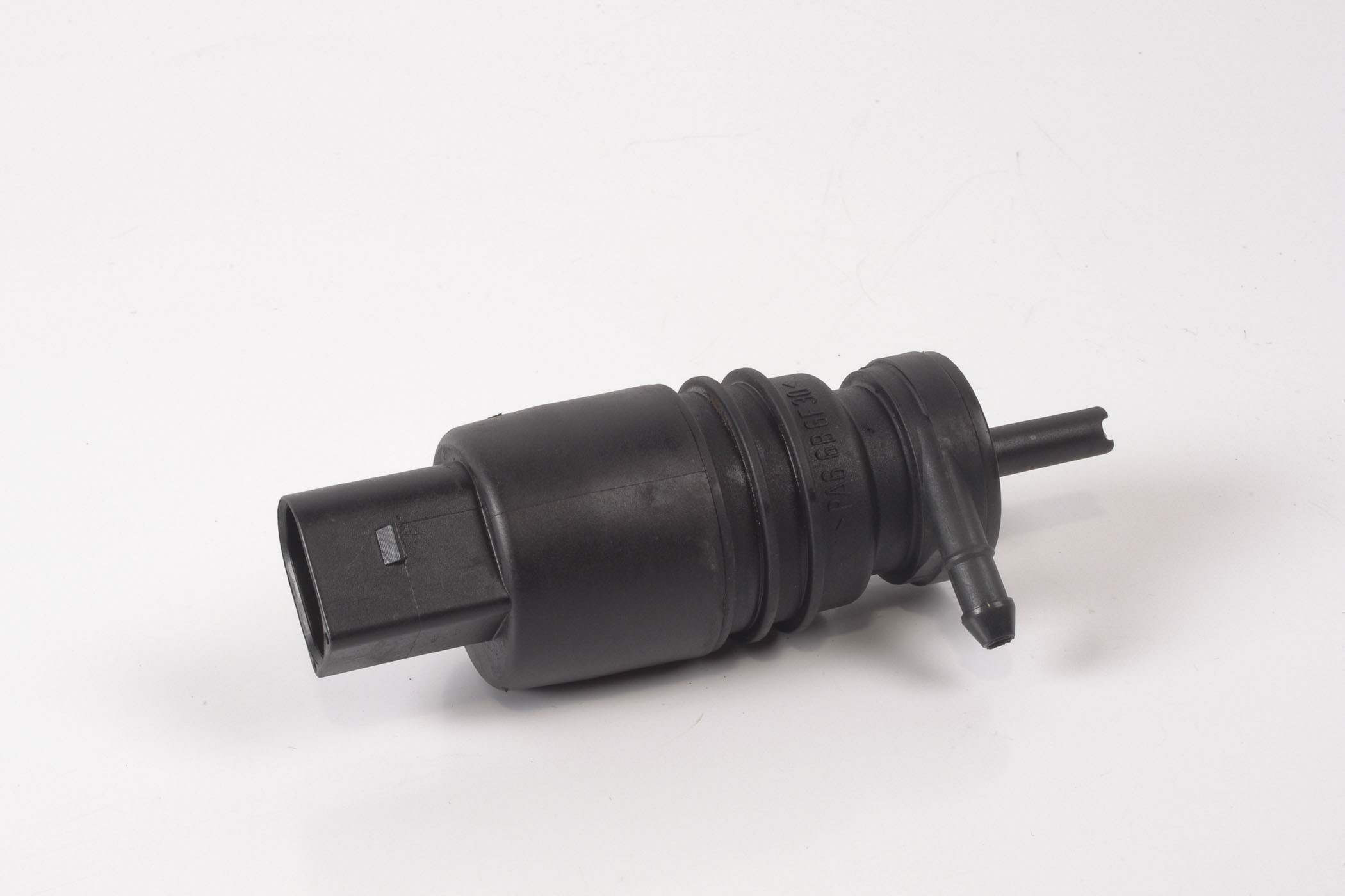 Mercedes 2108690821 Windscreen Washer Pump (a) | R129 R230 SL W140 W220 S...
