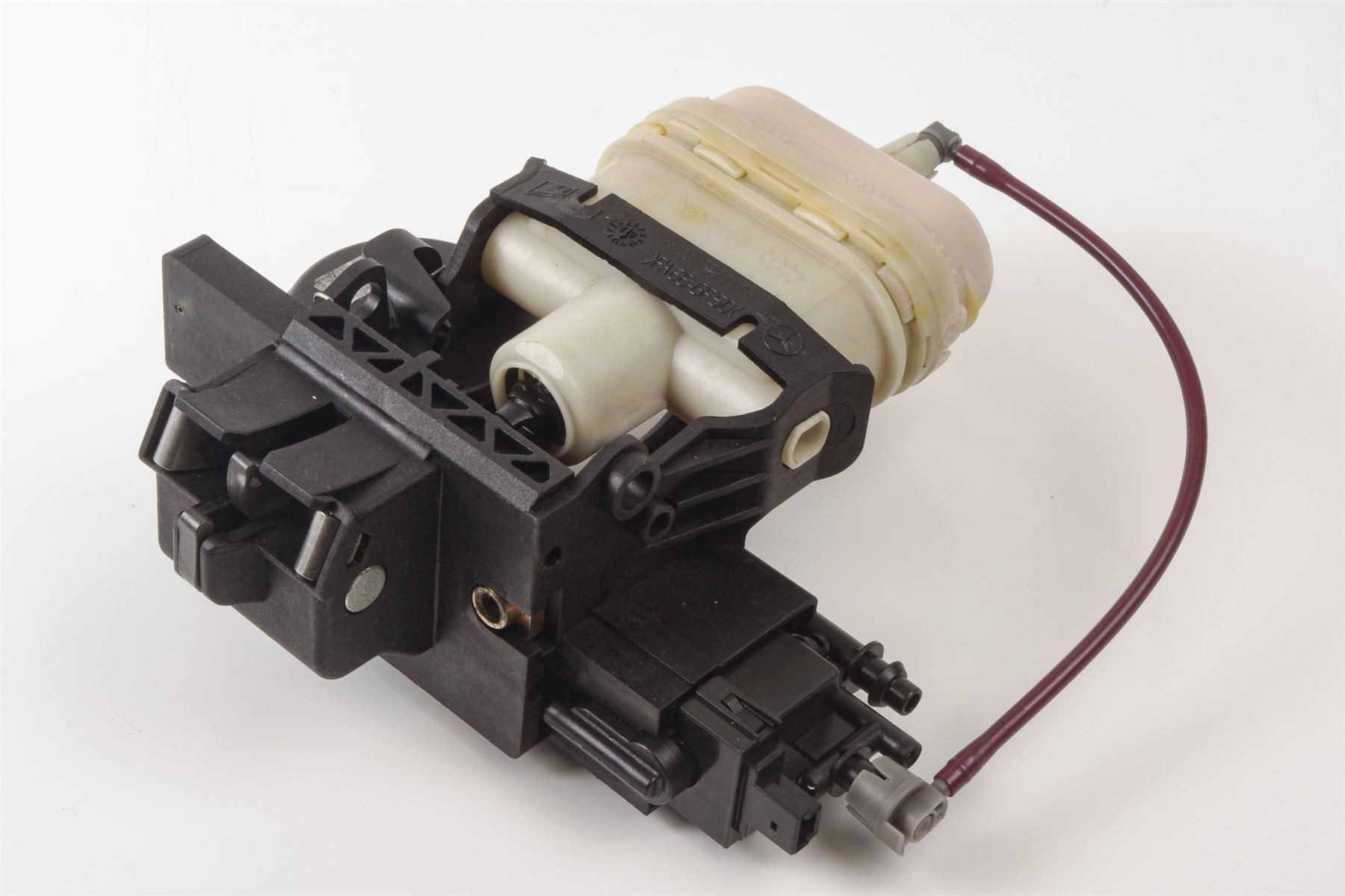 Mercedes 2307500085 Boot Lock Vacuum Actuator (a) | R230 SL