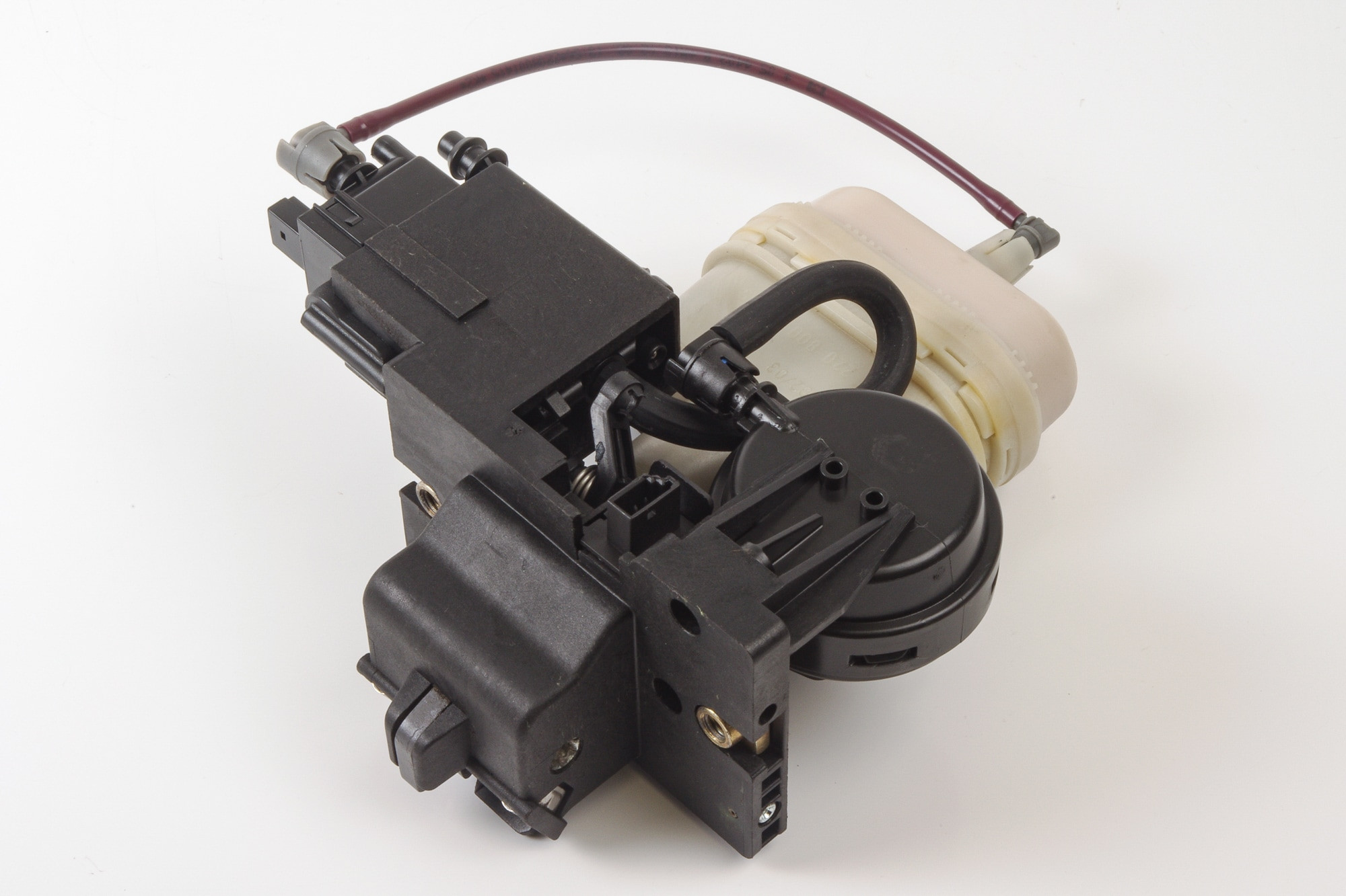 Mercedes 2307500085 Boot Lock Vacuum Actuator (a) | R230 SL