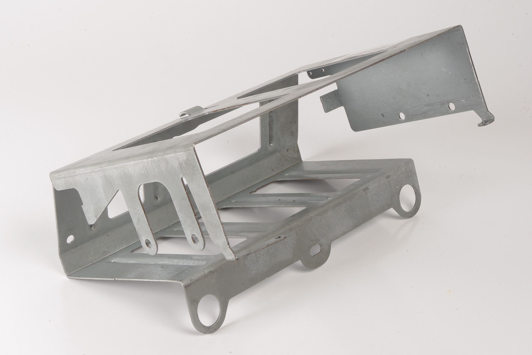 Mercedes 2305454840 CD Changer Bracket | R230 SL