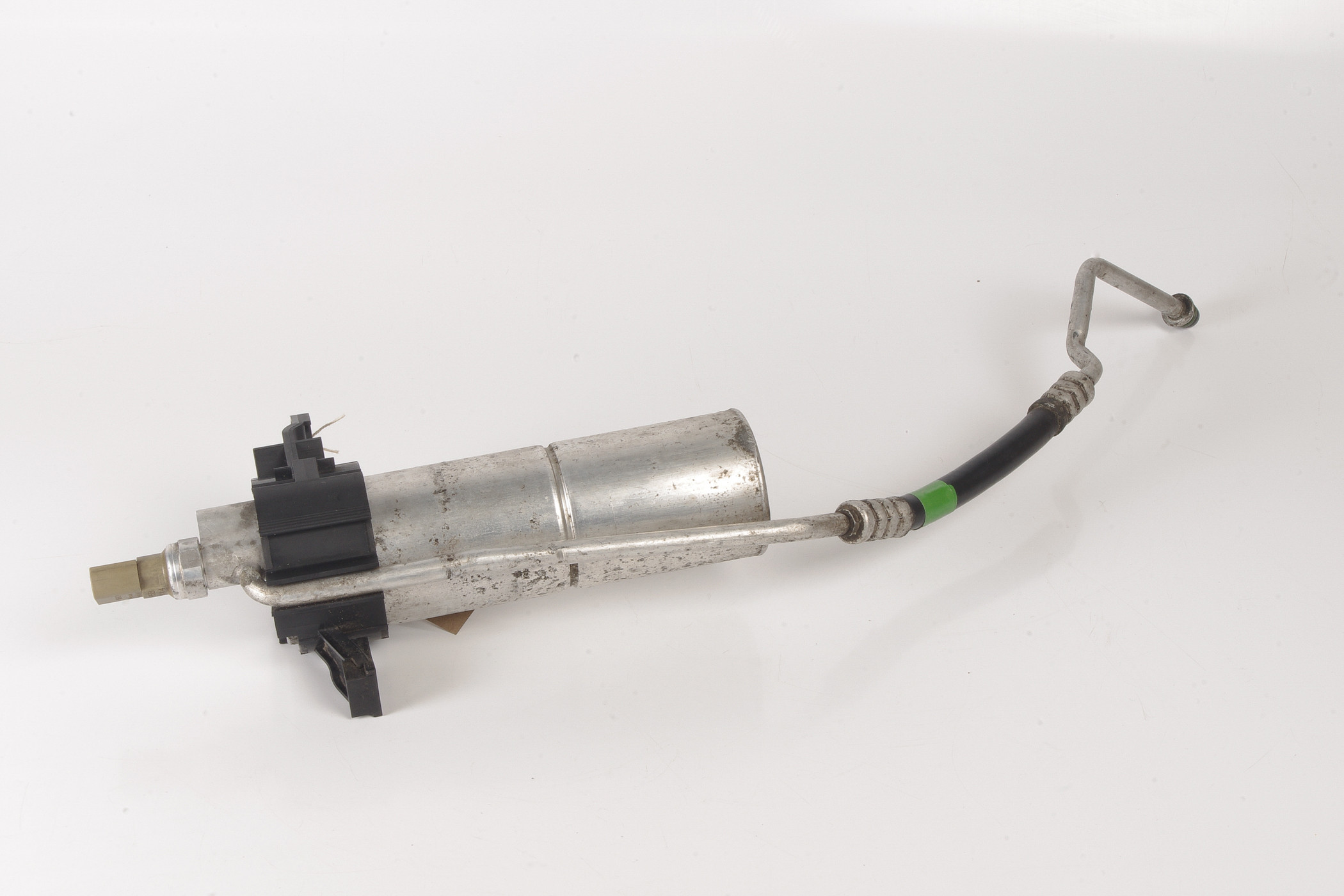 Mercedes 2208300083 A/C Dryer (a) | C215 CL W220 S R230 SL W638 V