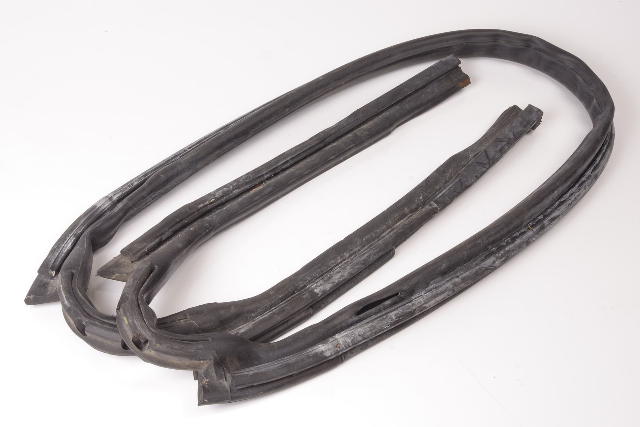 Mercedes 1297702098 Roof Seal - Rear | R129 SL