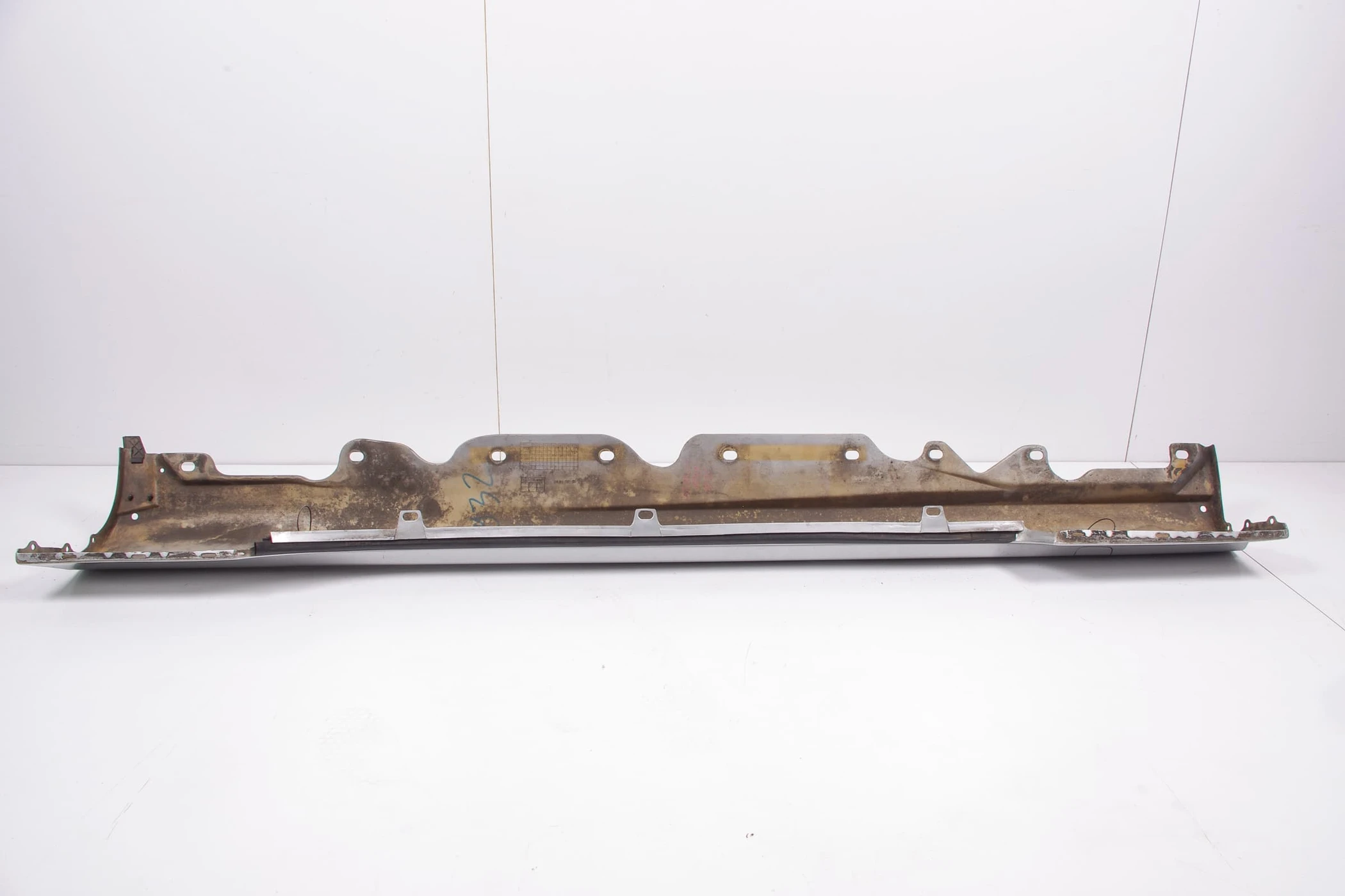 Mercedes 2306980254 Skirt Panel - Right Silver | R230 SL