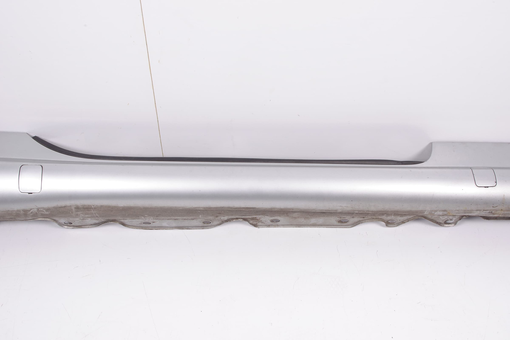 Mercedes 2306980254 Skirt Panel - Right Silver | R230 SL
