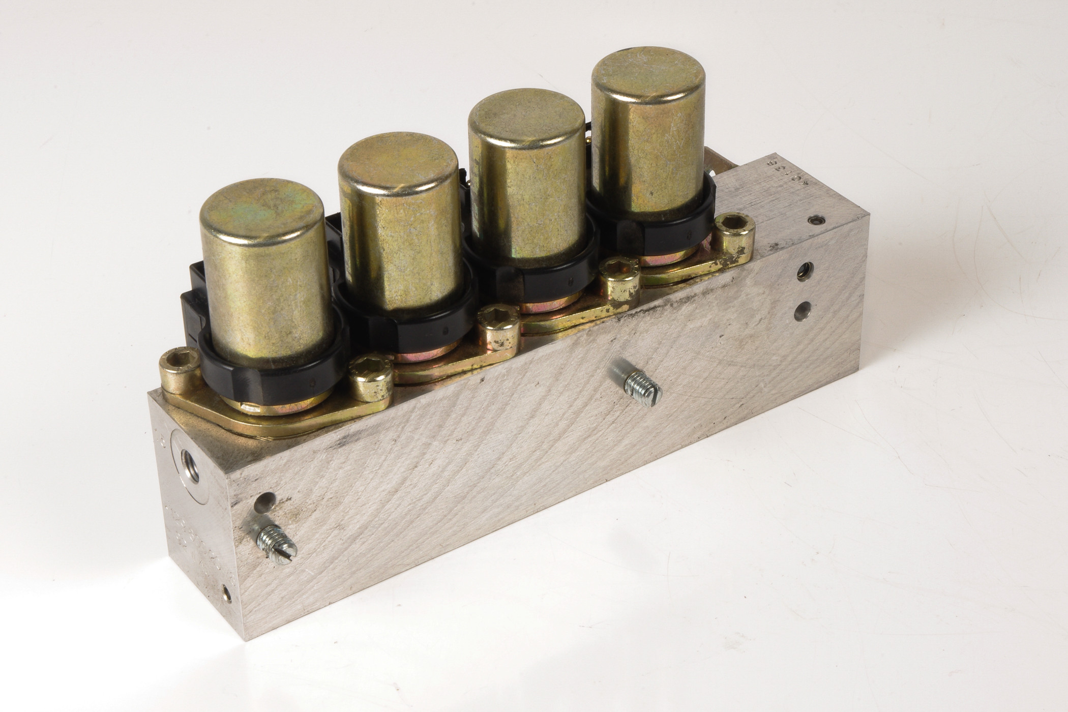 Mercedes 1298002078 Roof Hydraulic Valve Block - Front | R129 SL