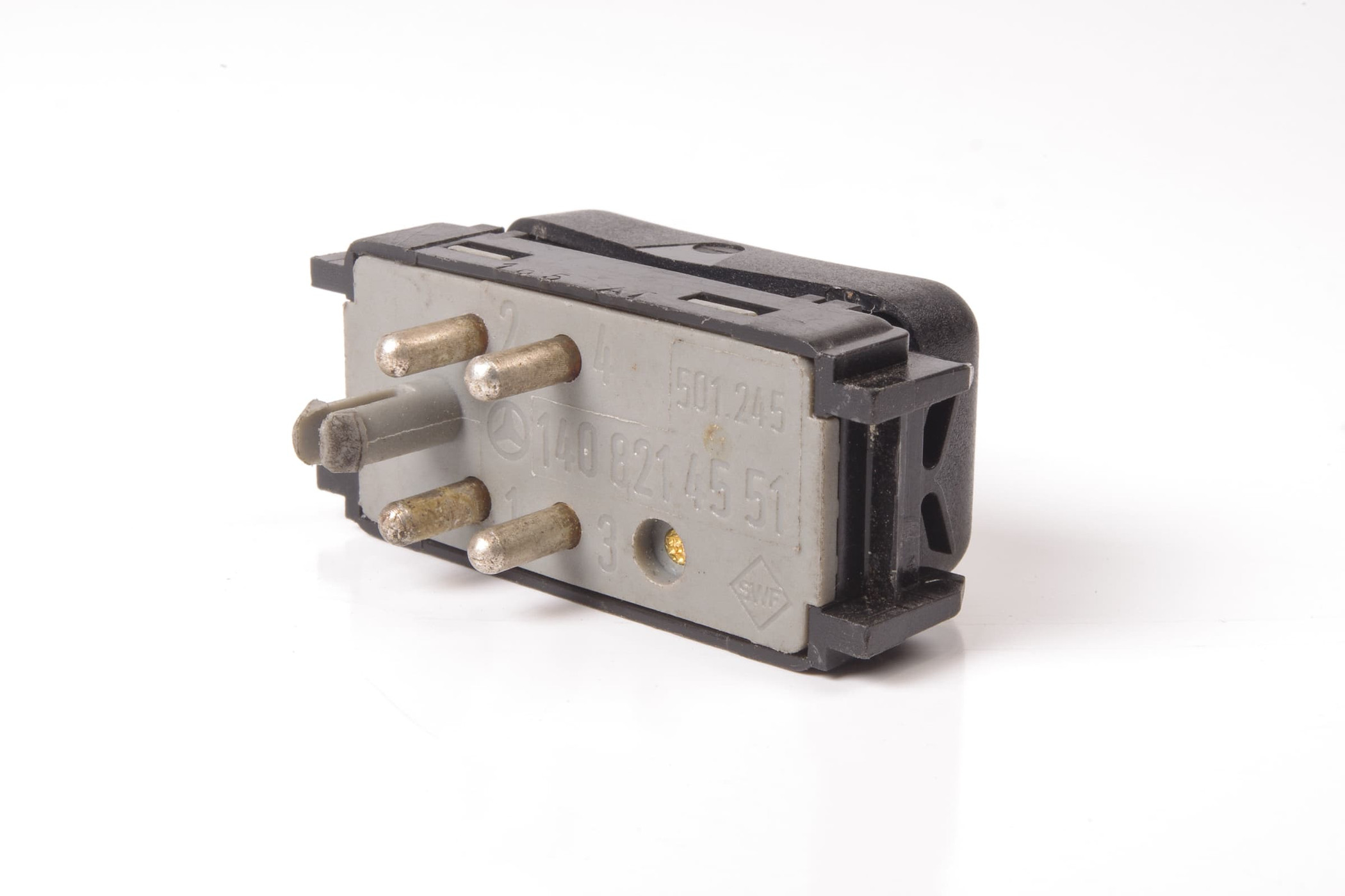 Mercedes 1408214551 ADS Level Switch | W140 V140 C140 S