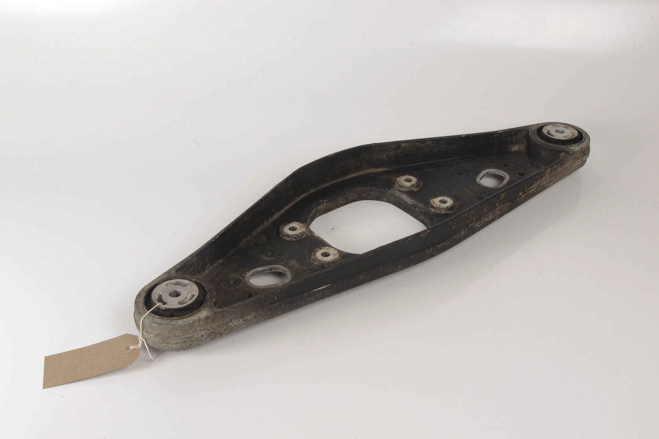Mercedes 2303521806 Differential Mount | R230 SL
