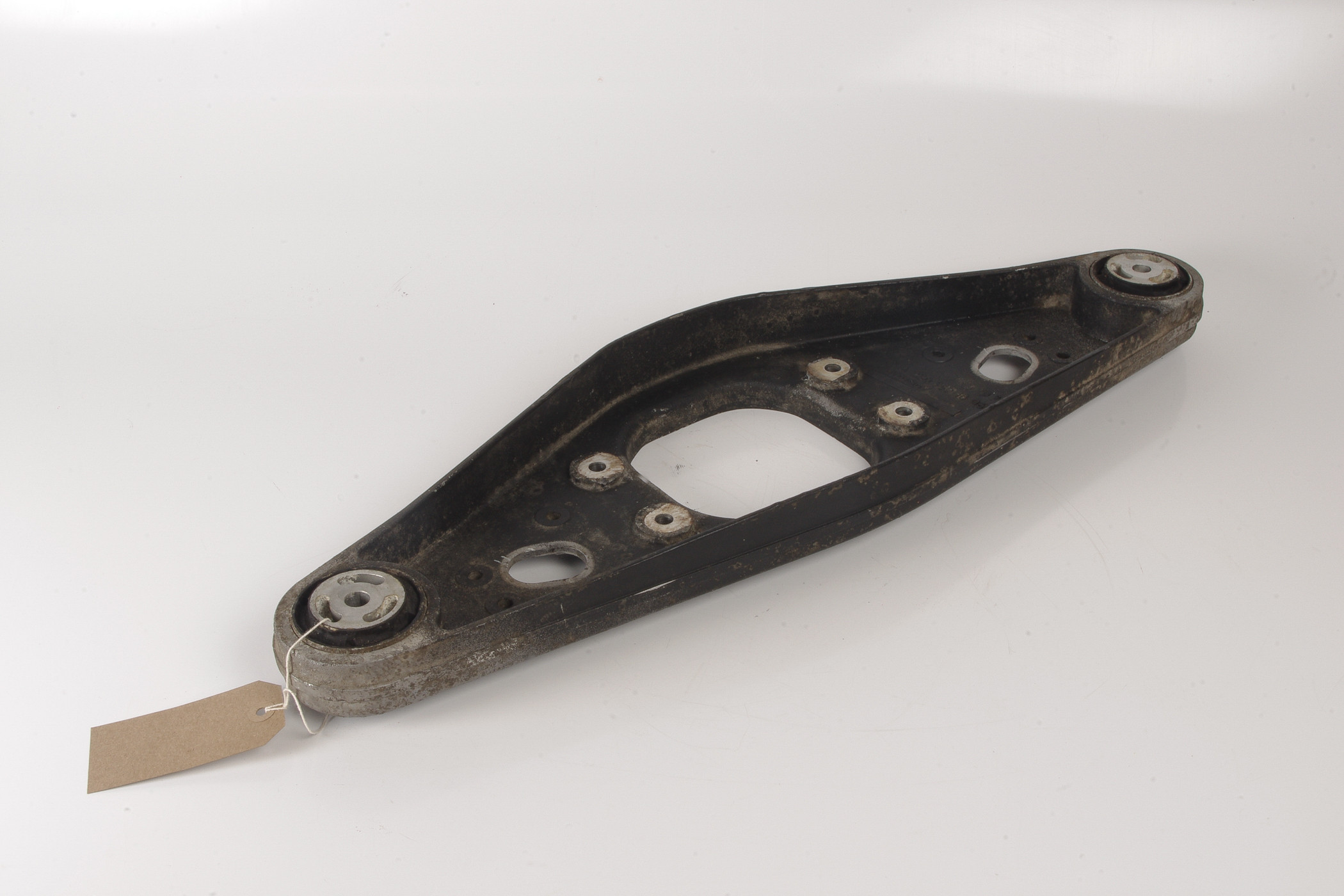 Mercedes 2303521806 Differential Mount | R230 SL