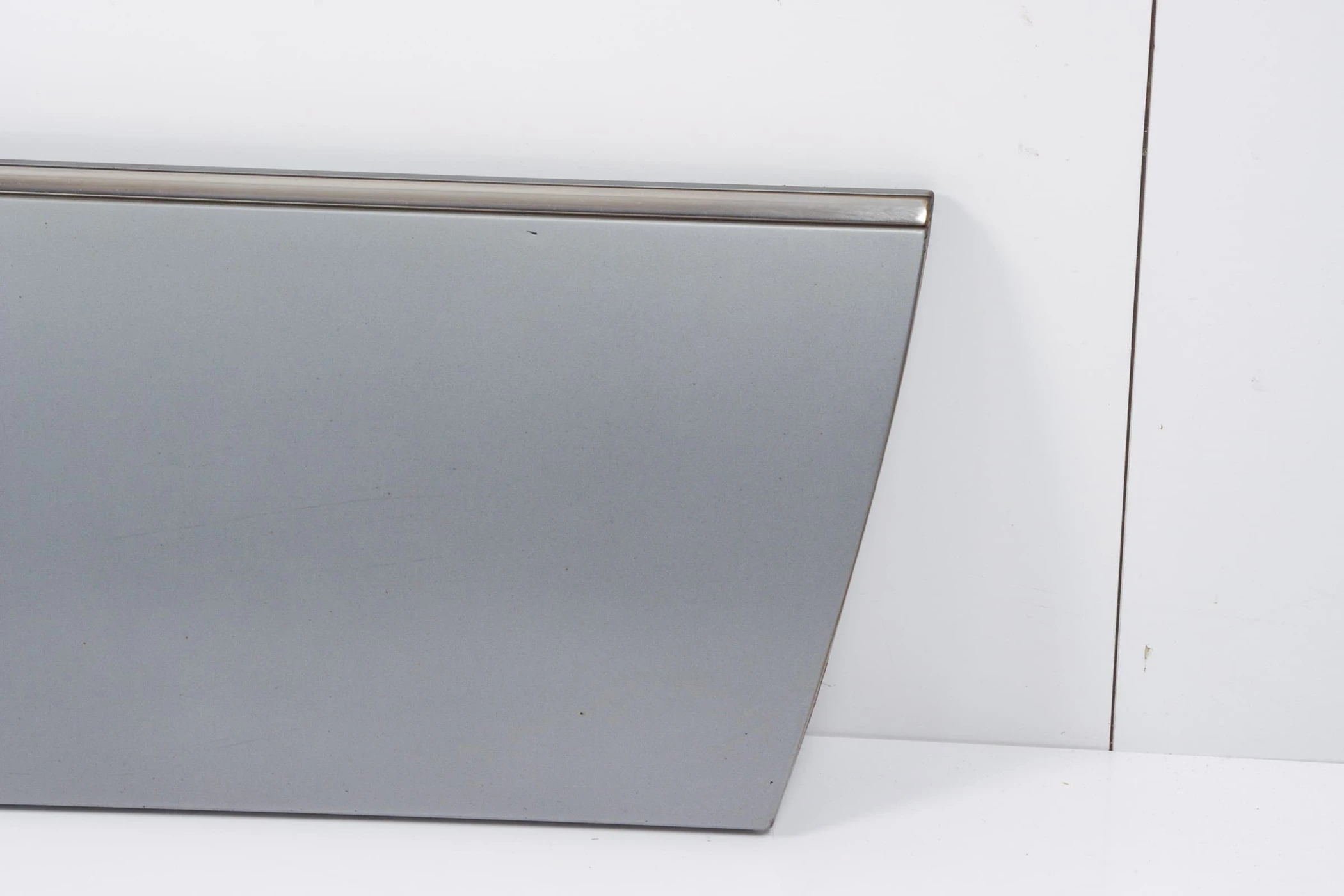 Mercedes 1406902040 Body Door Panel - Right Grey (a) | C140 S
