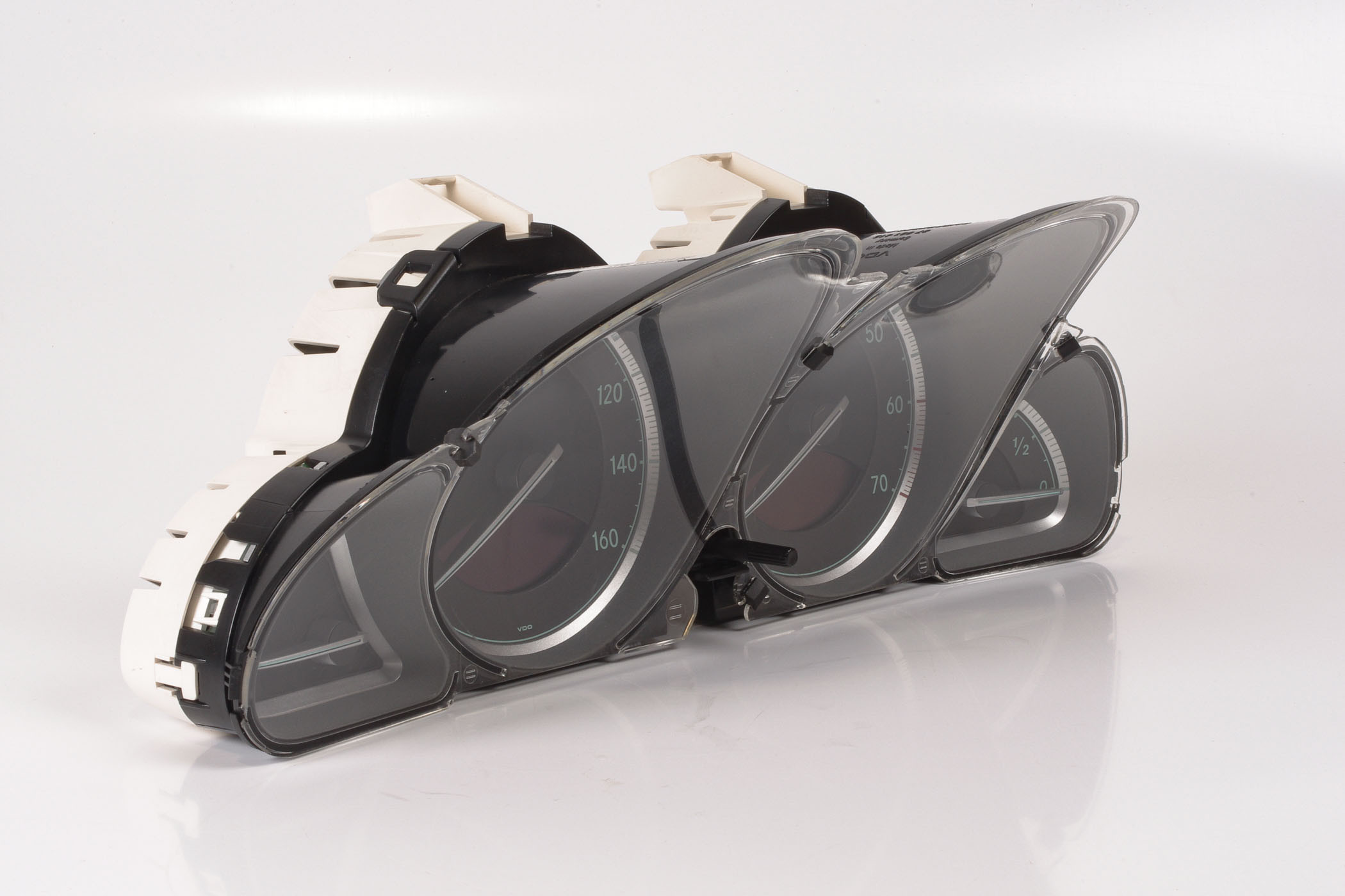 Mercedes 2305404611 Instrument Cluster | R230 SL