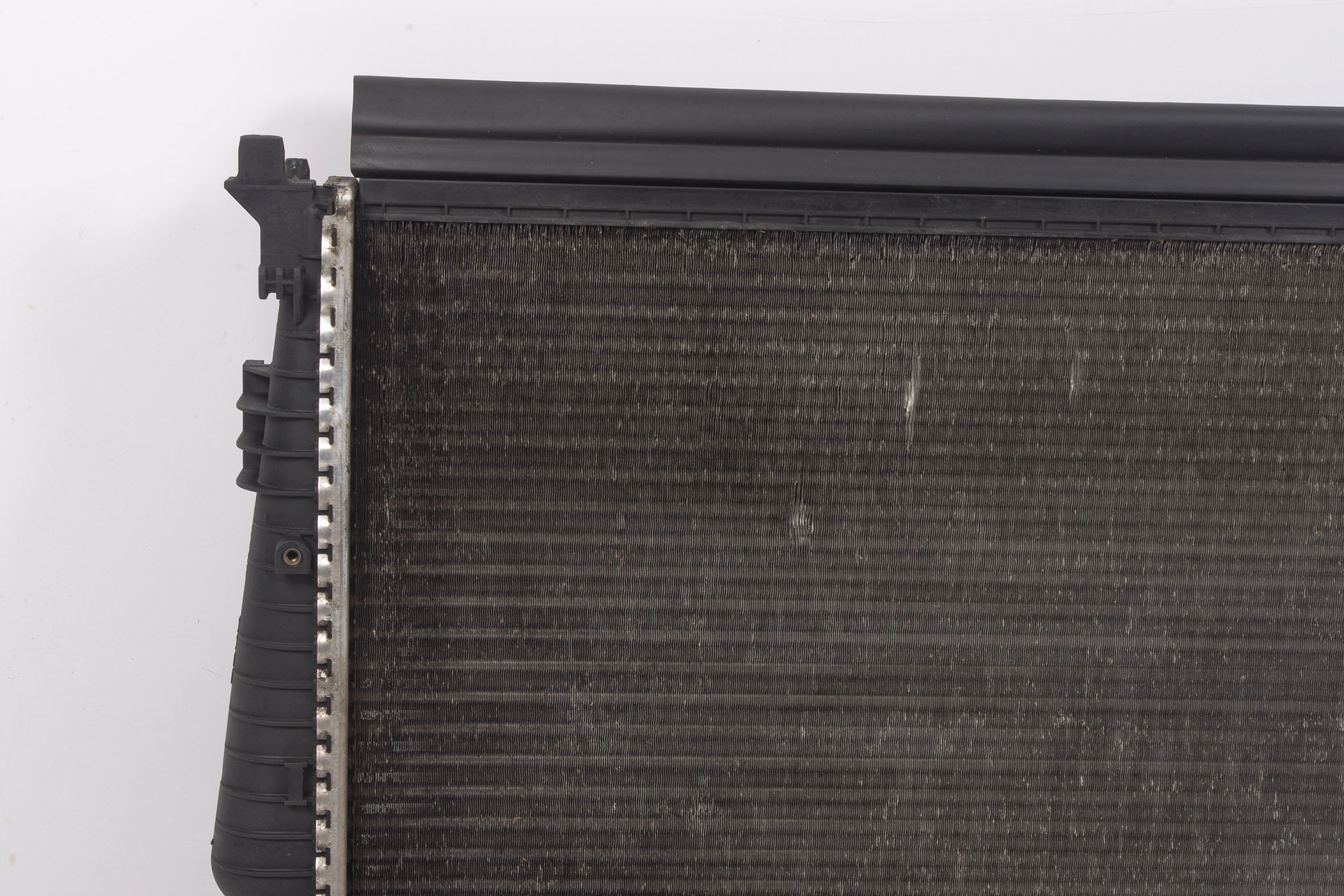 Mercedes 2205002303 Radiator | R230 SL