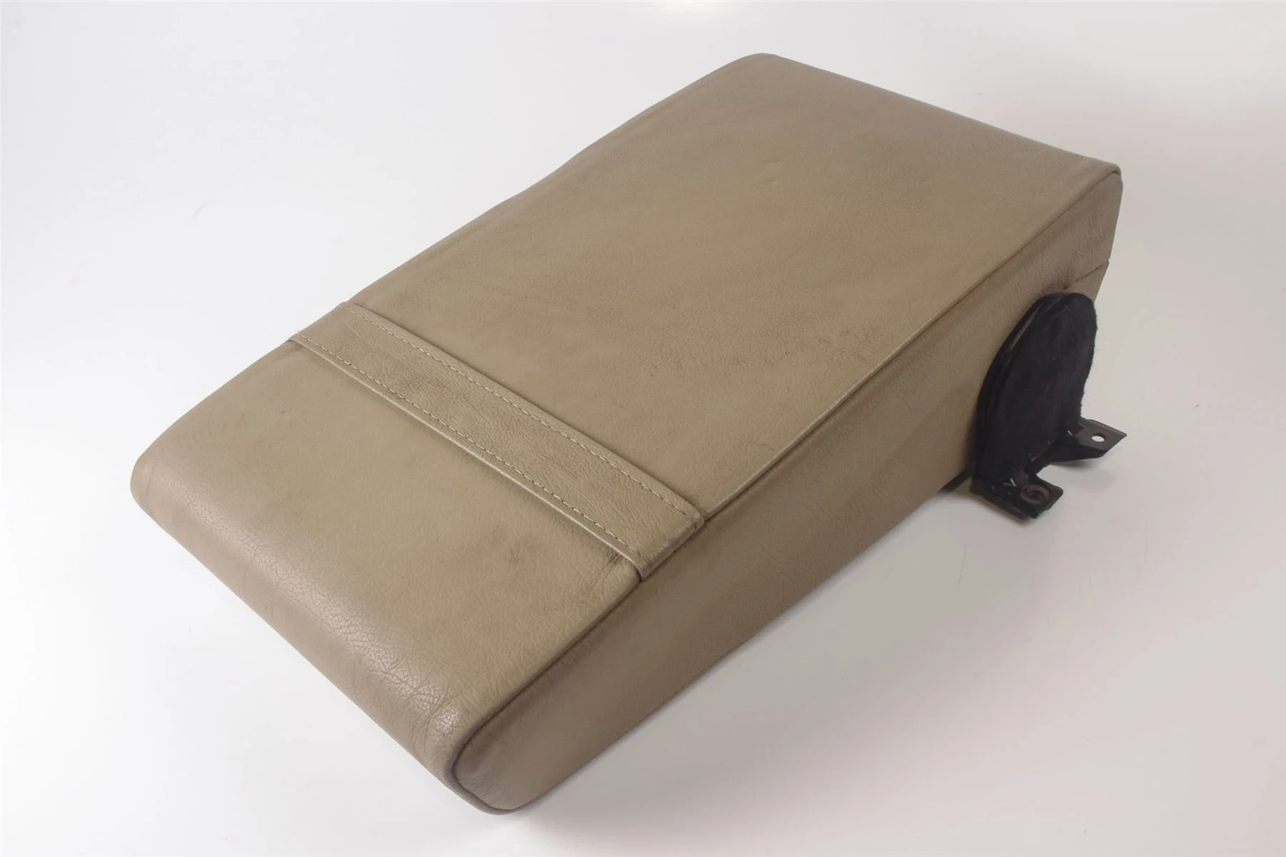 Mercedes 1409704030 Centre Console Armrest - Rear Beige | W140 V140 C140 S