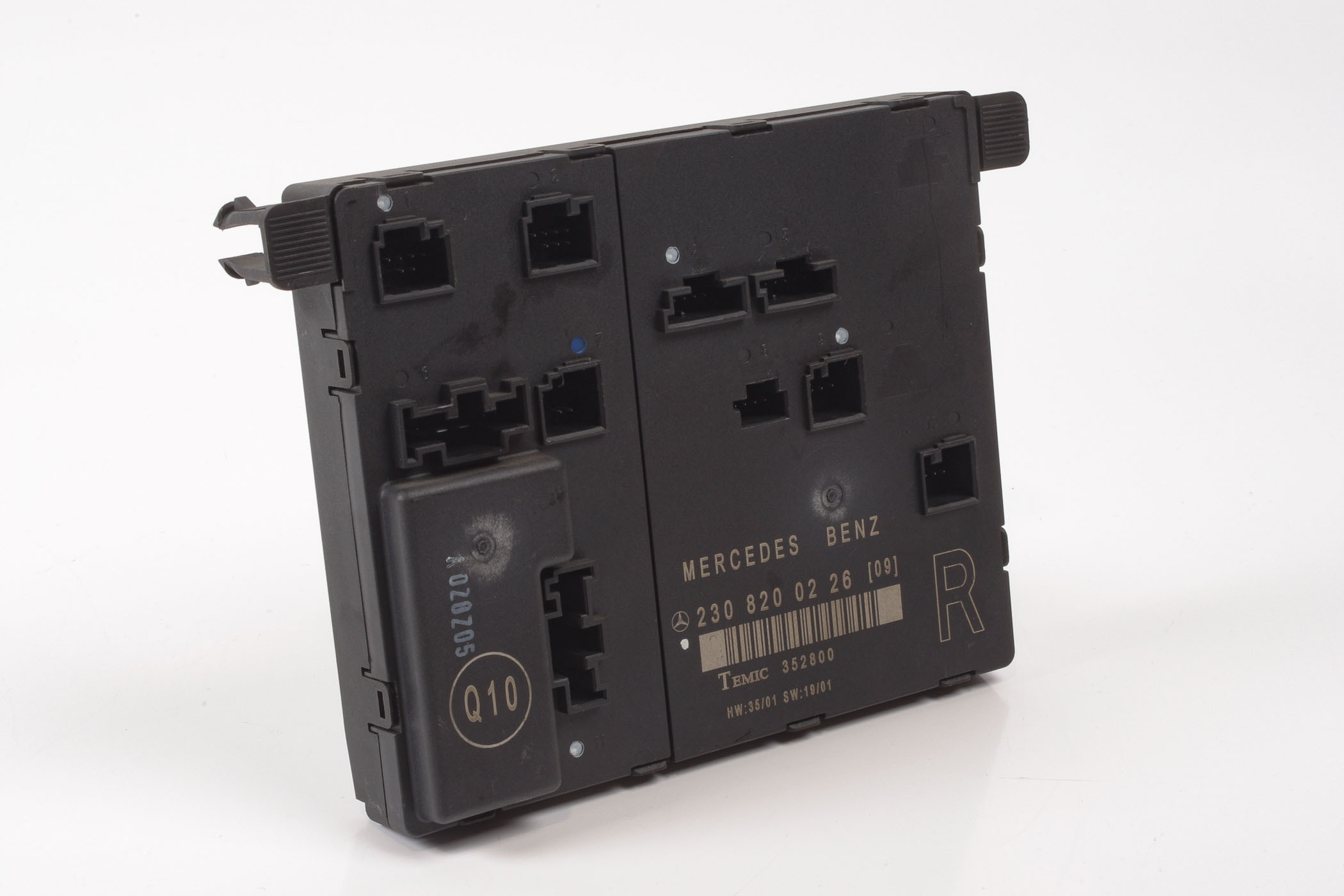 Mercedes 2308200226 Door Control Unit - Right | R230 SL