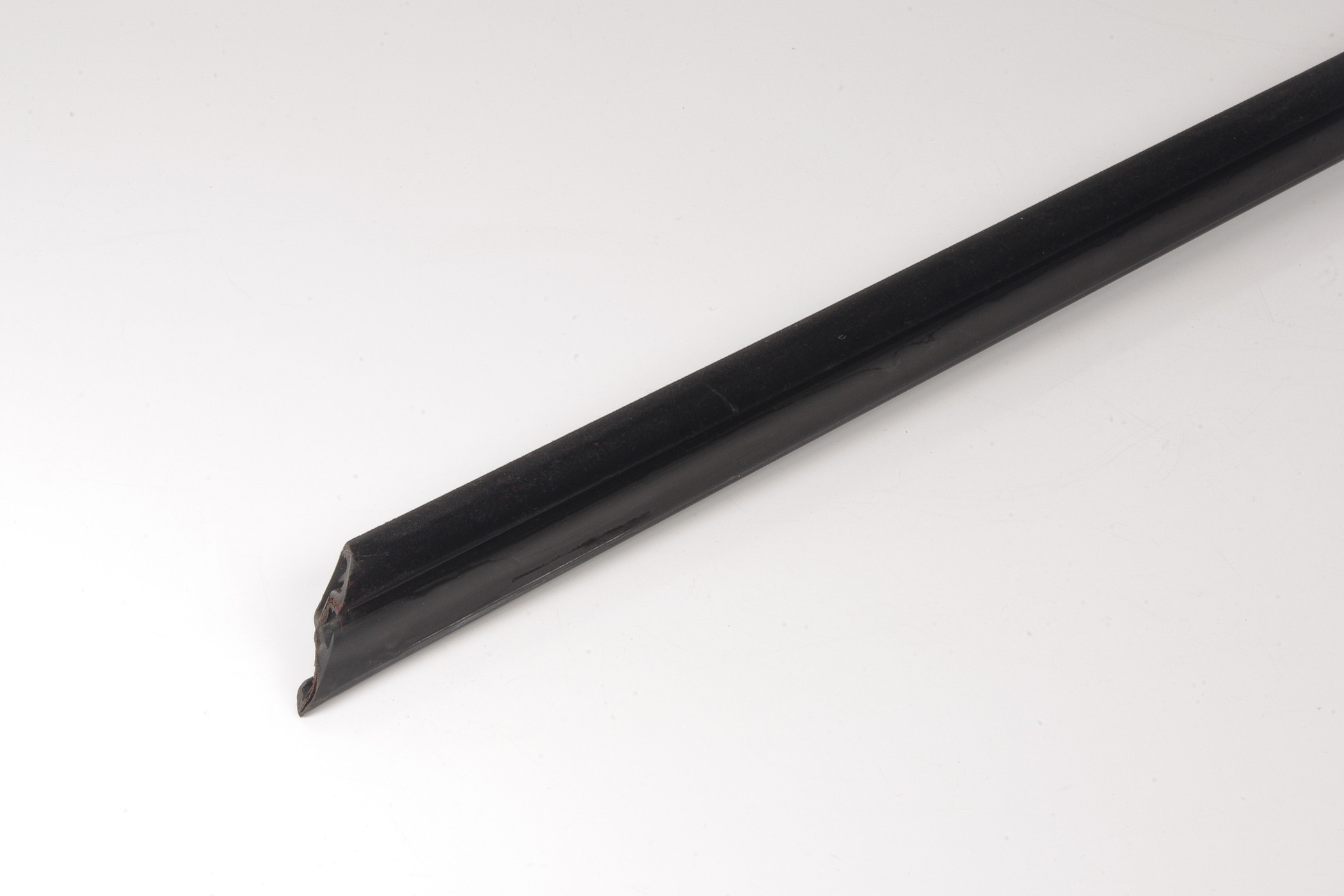 Mercedes 2307250165 Window Seal Rail - Left | R230 SL