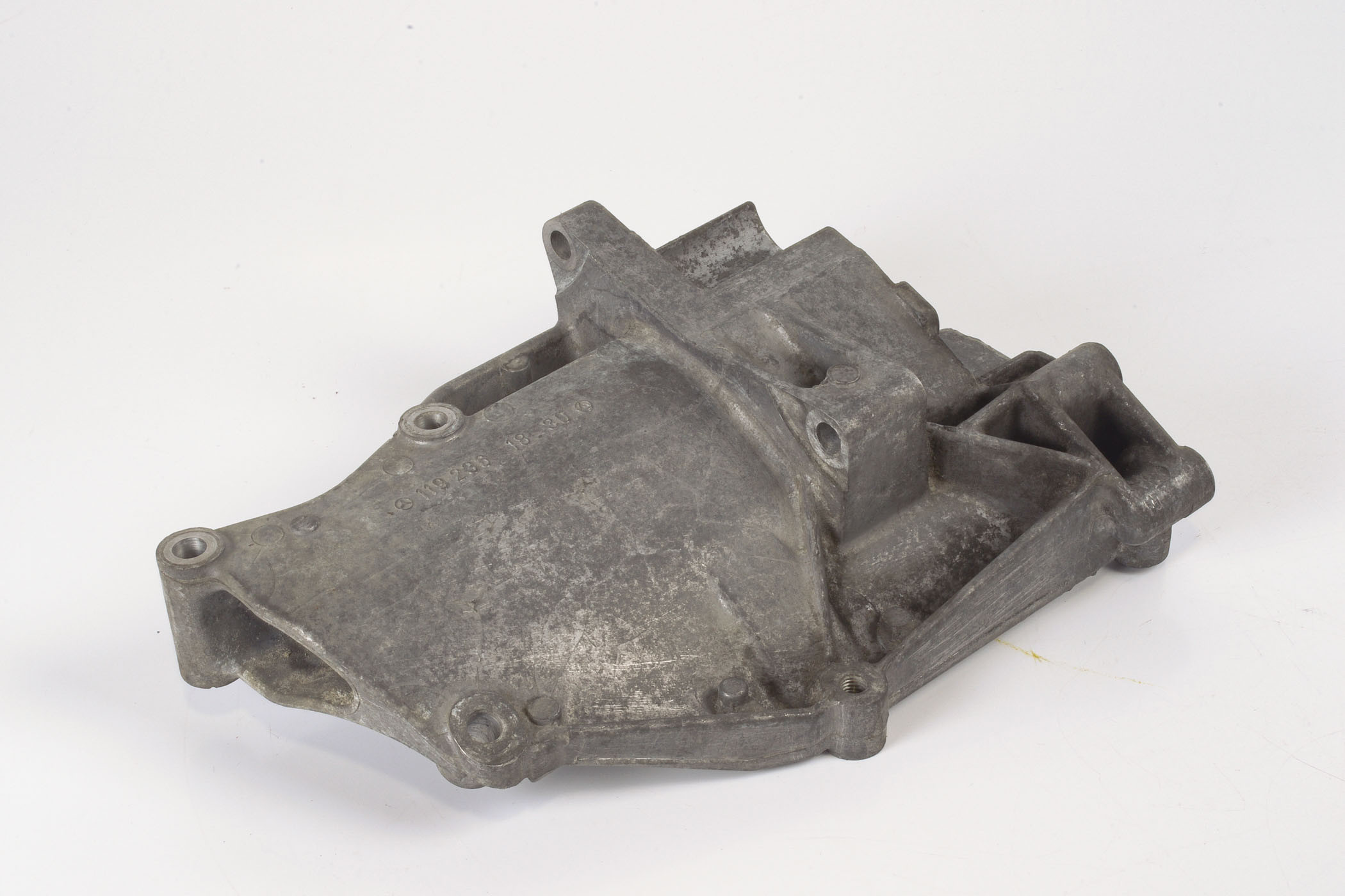 Mercedes 1192361830 A/C Compressor Bracket | W124 E R129 SL