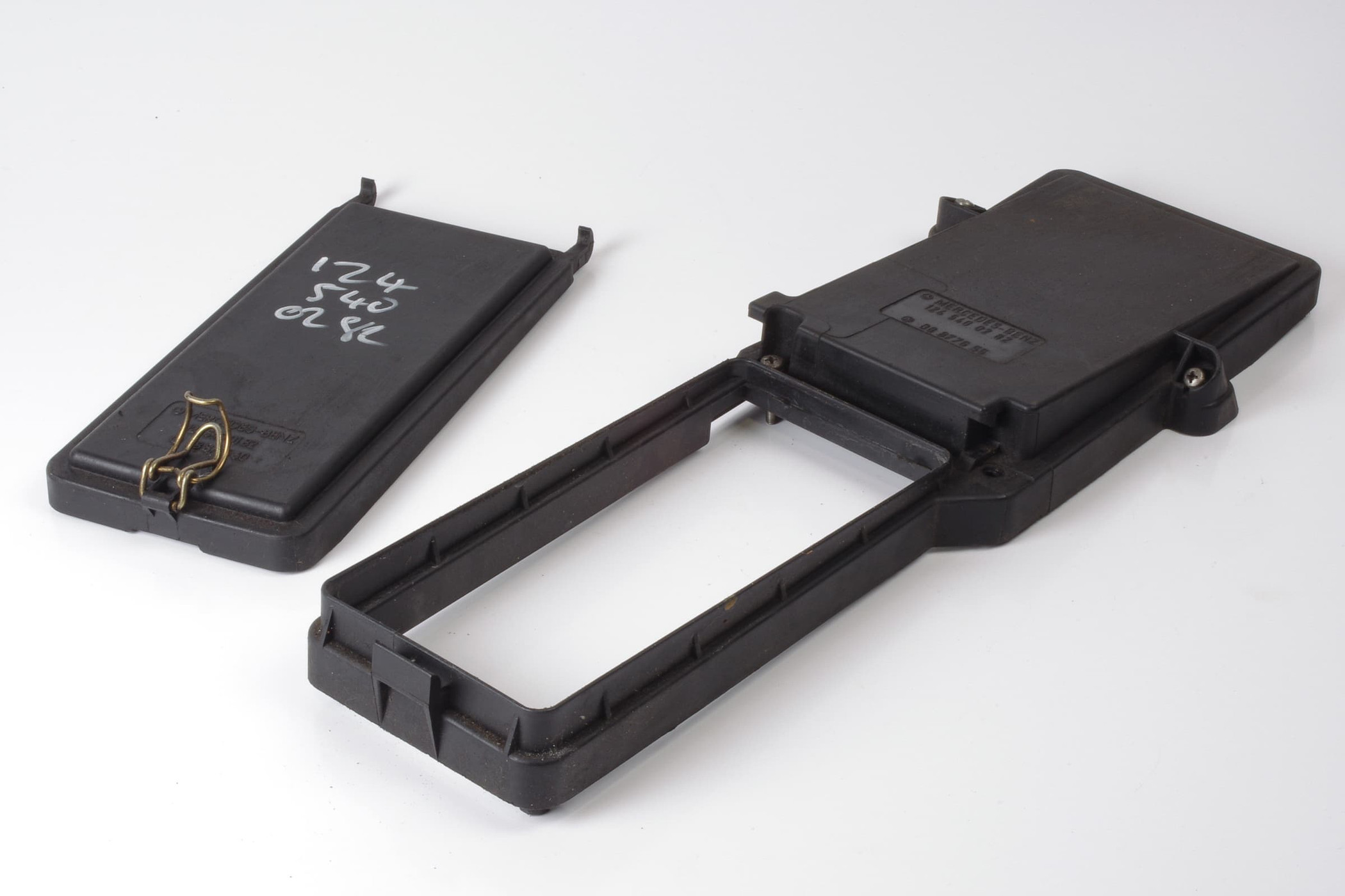 Mercedes 1245400282 Fuse Box Cover (b) | S124 W124 V124 C124 A124 E R129 SL