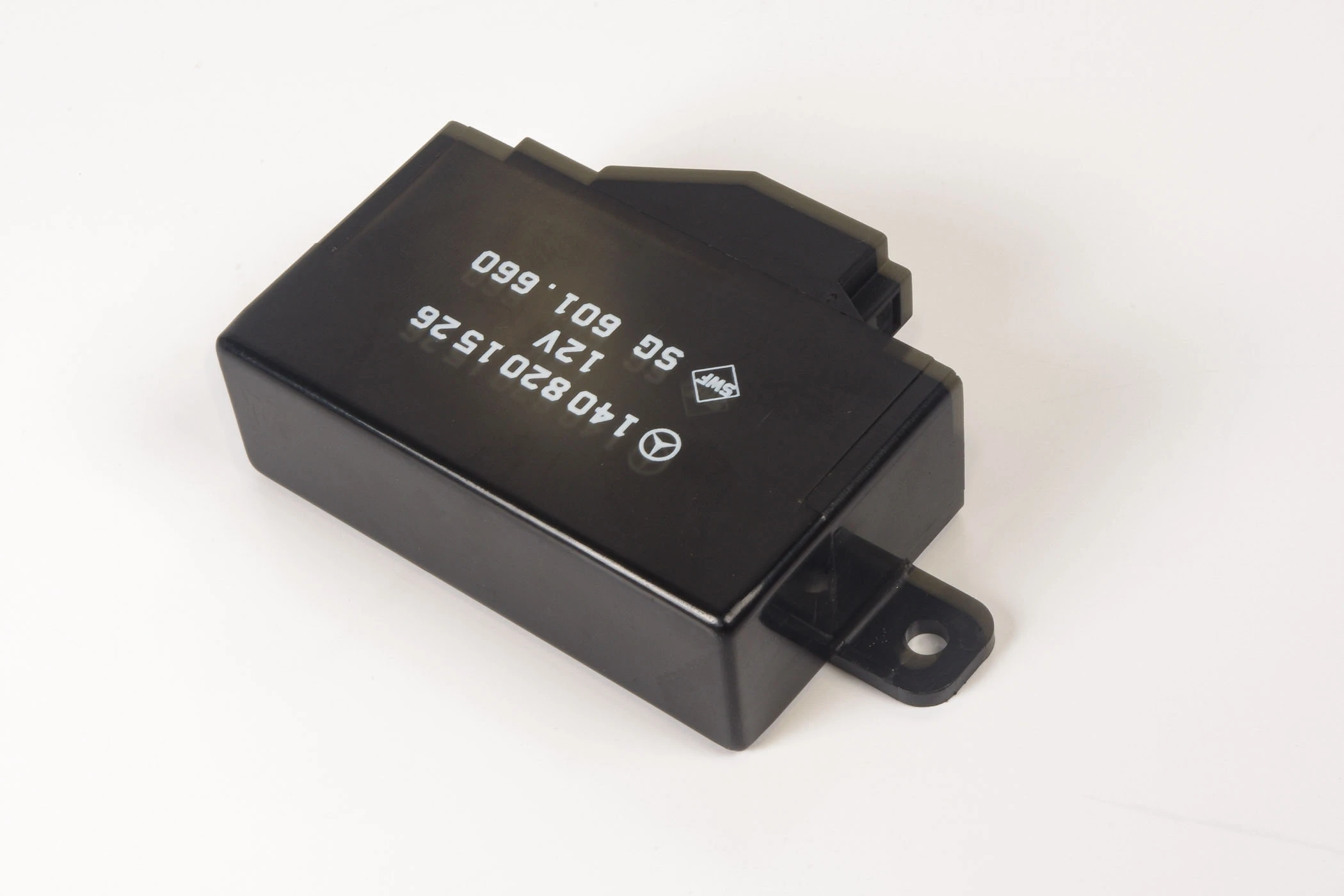 Mercedes 1408201526 Seat Heating Control Unit | W140 V140 C140 S