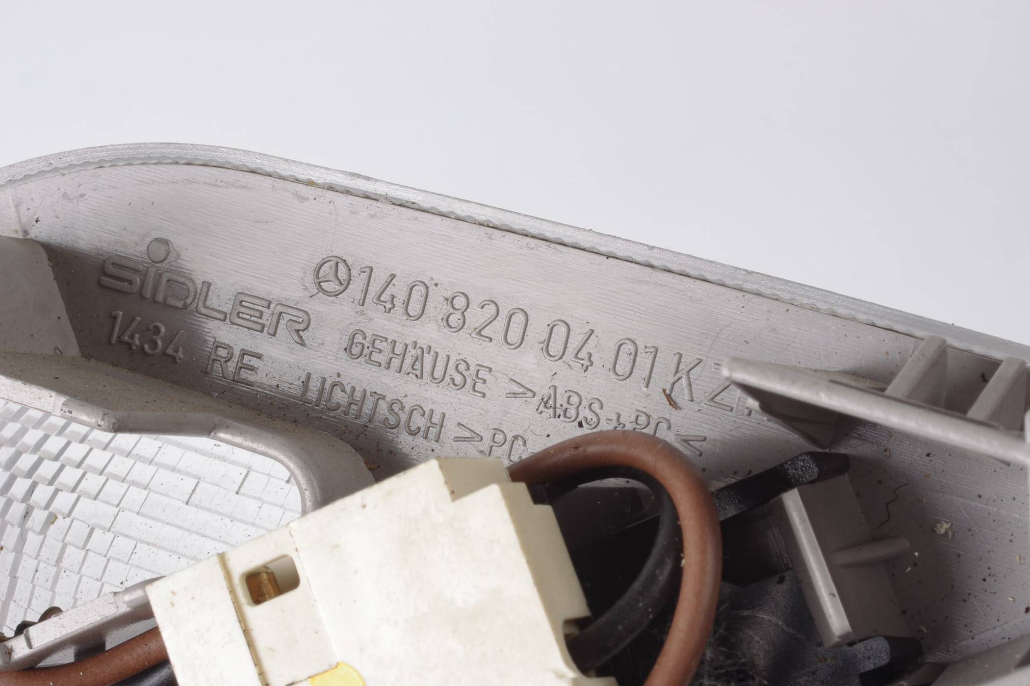 Mercedes 1408200401 Interior Light - Right | W140 V140 S