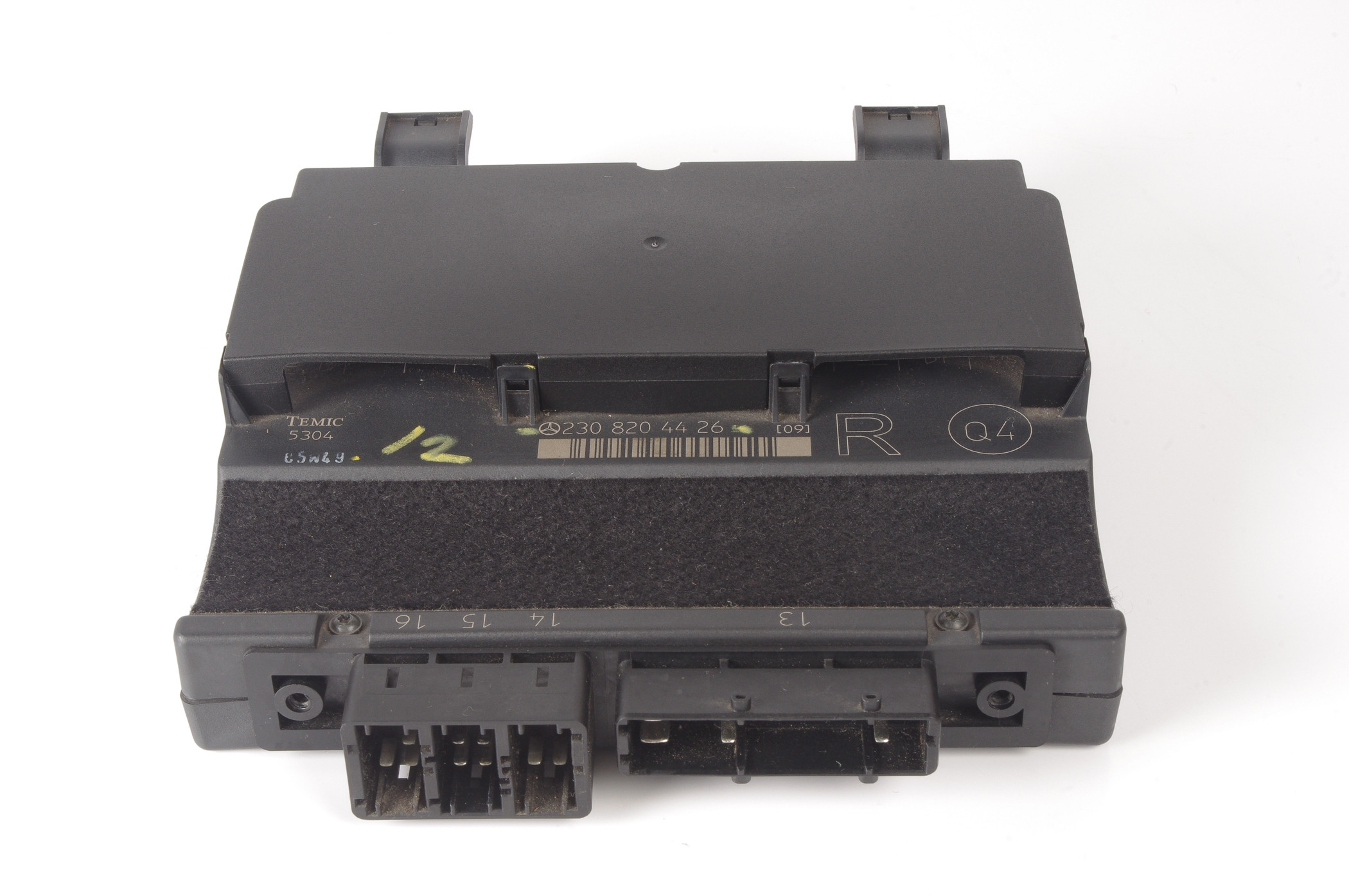 Mercedes 2308204426 Seat Control Unit - Right | R230 SL