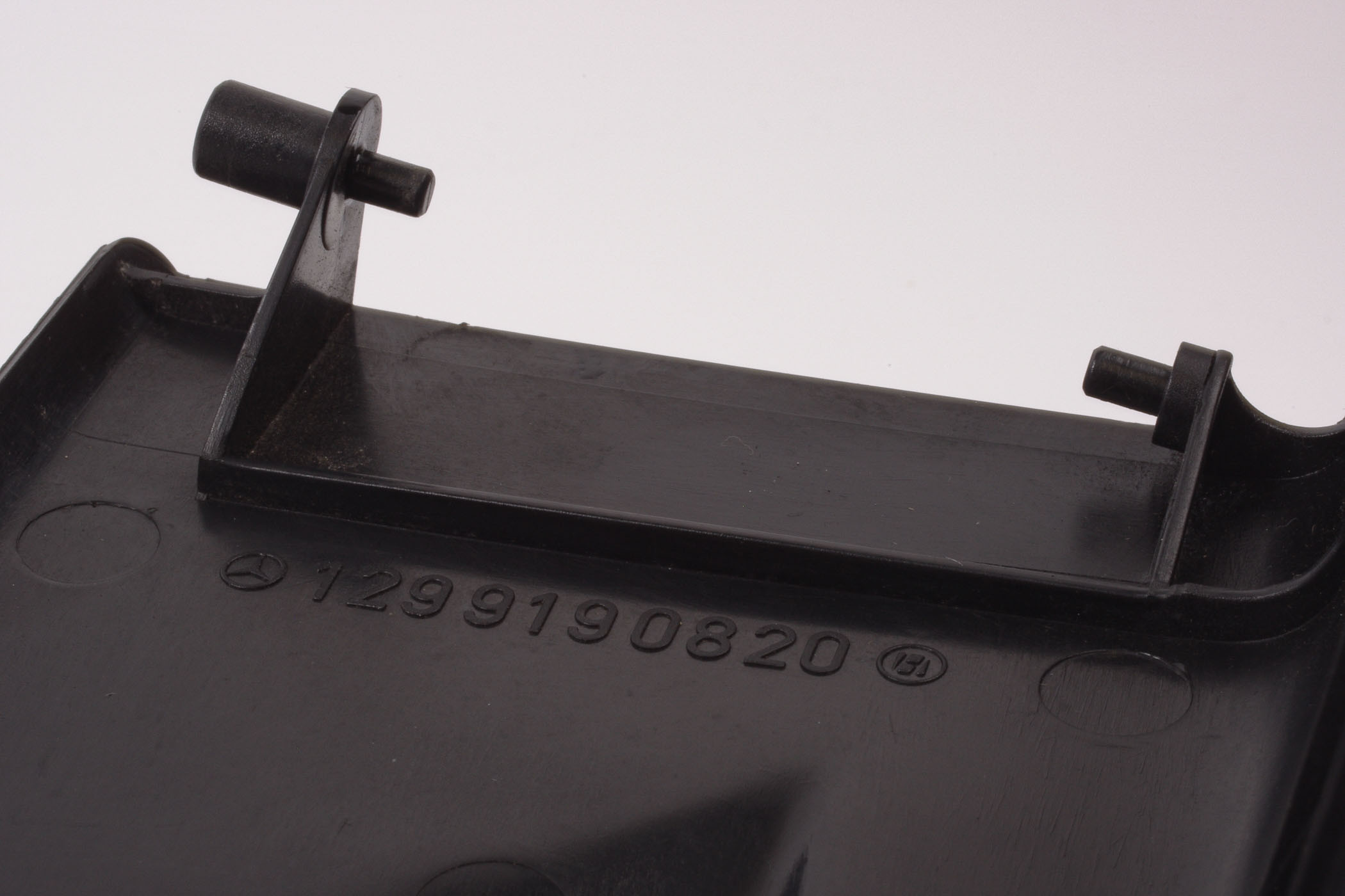 Mercedes 1299190820 Seat Trim Cover - Right Black | R129 SL