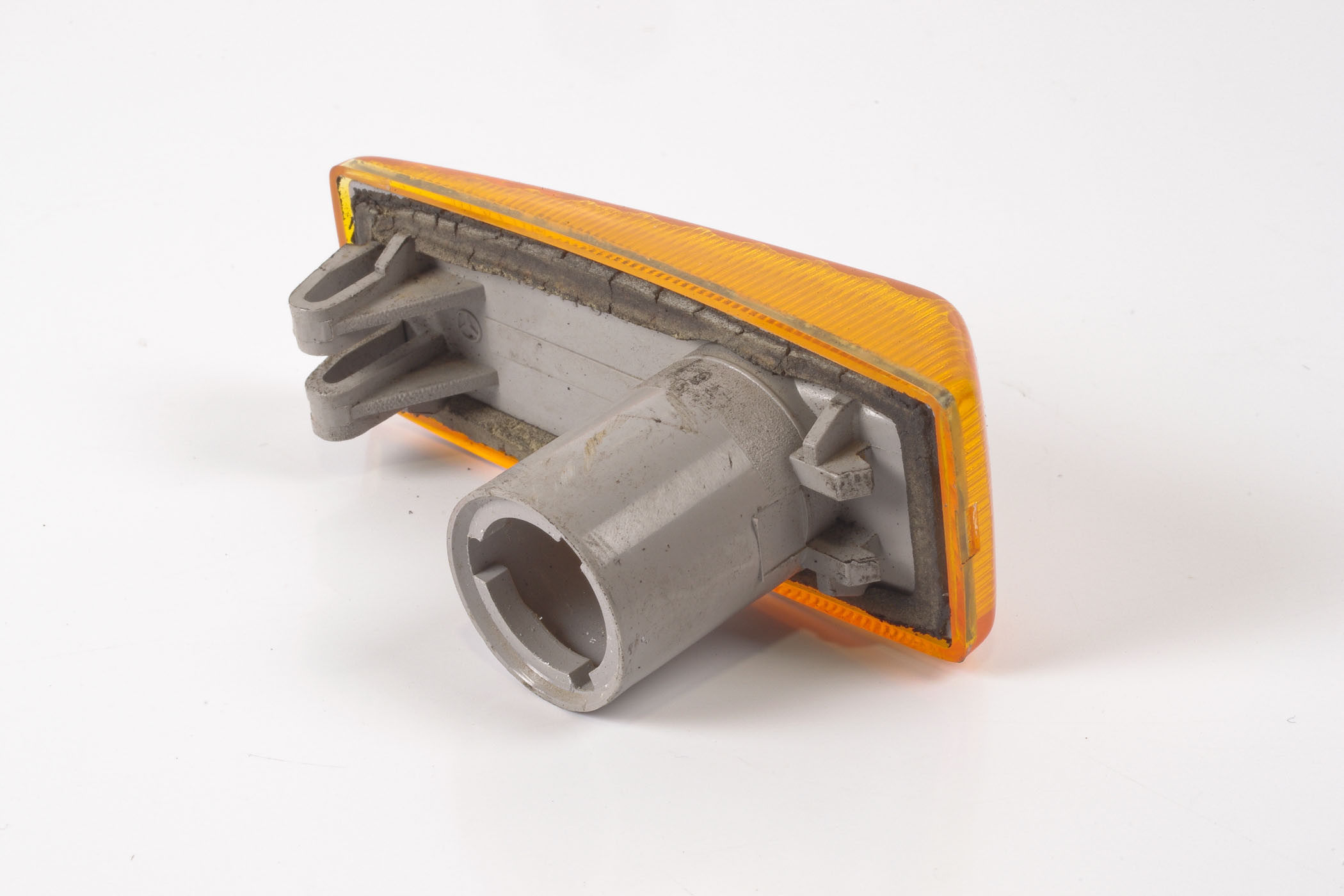 Mercedes 1248200021 Indicator Lens - Orange | C107 R107 R129 SL W124 E W126...