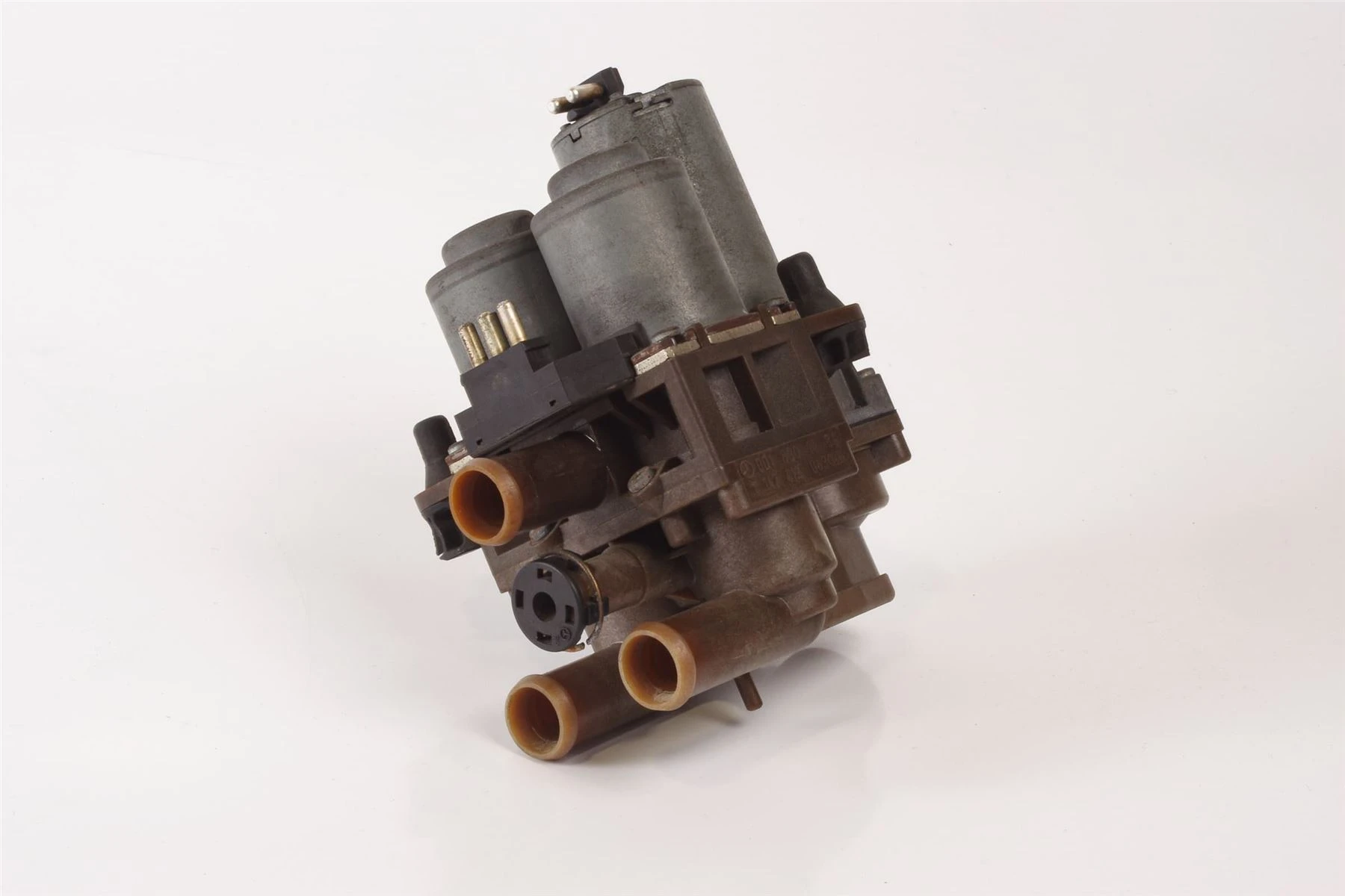 Mercedes 0018301484 Heater Valve | W140 V140 C140 S