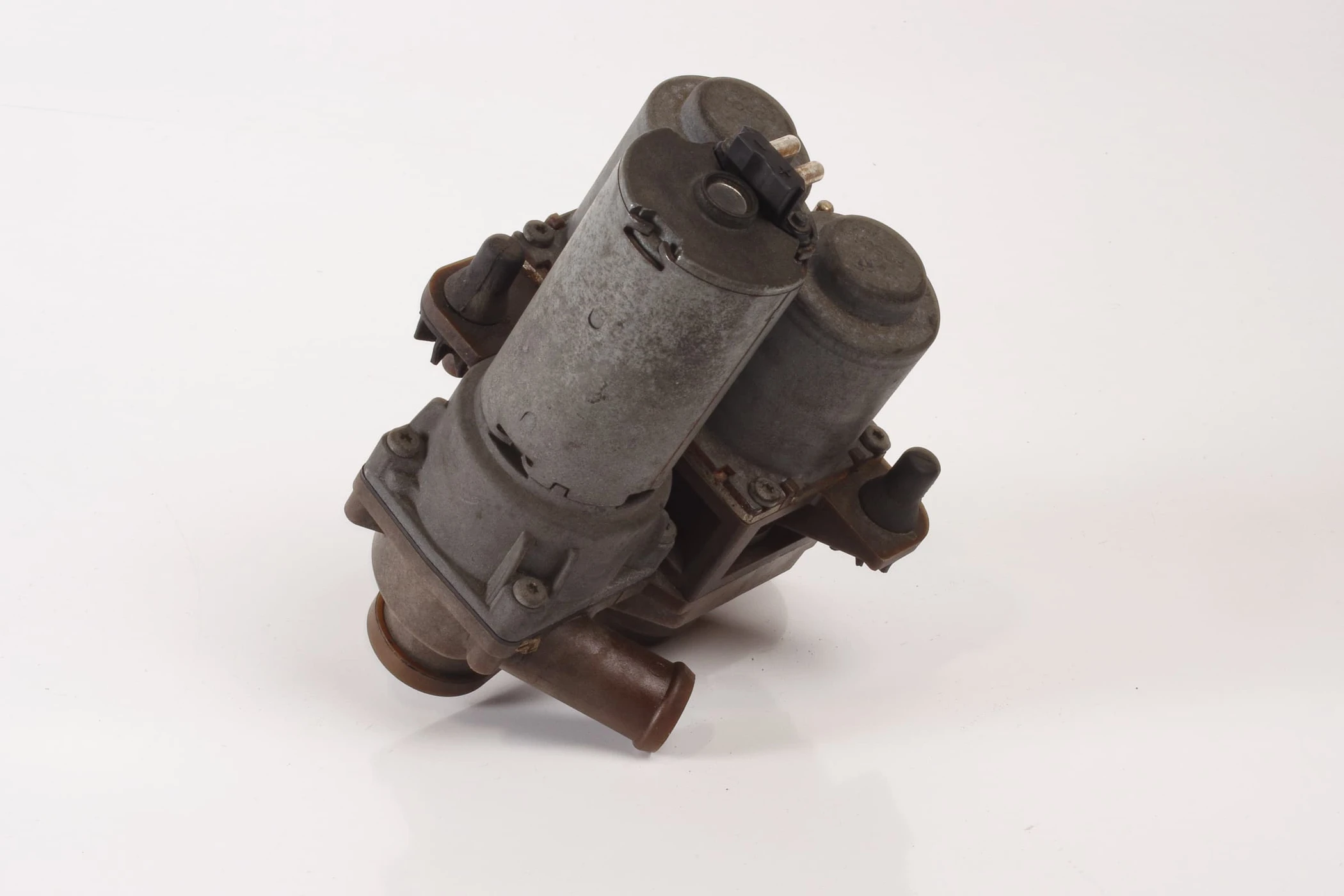 Mercedes 0018301484 Heater Valve | W140 V140 C140 S