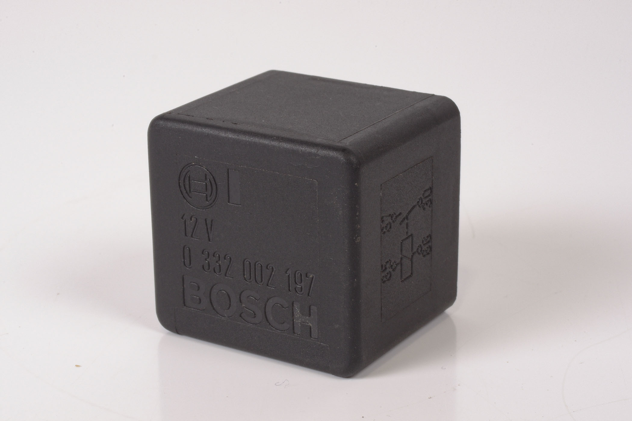 Mercedes 0015426519 Engine Relay | C107 R107 R129 SL W116 W126 W140 S W123...