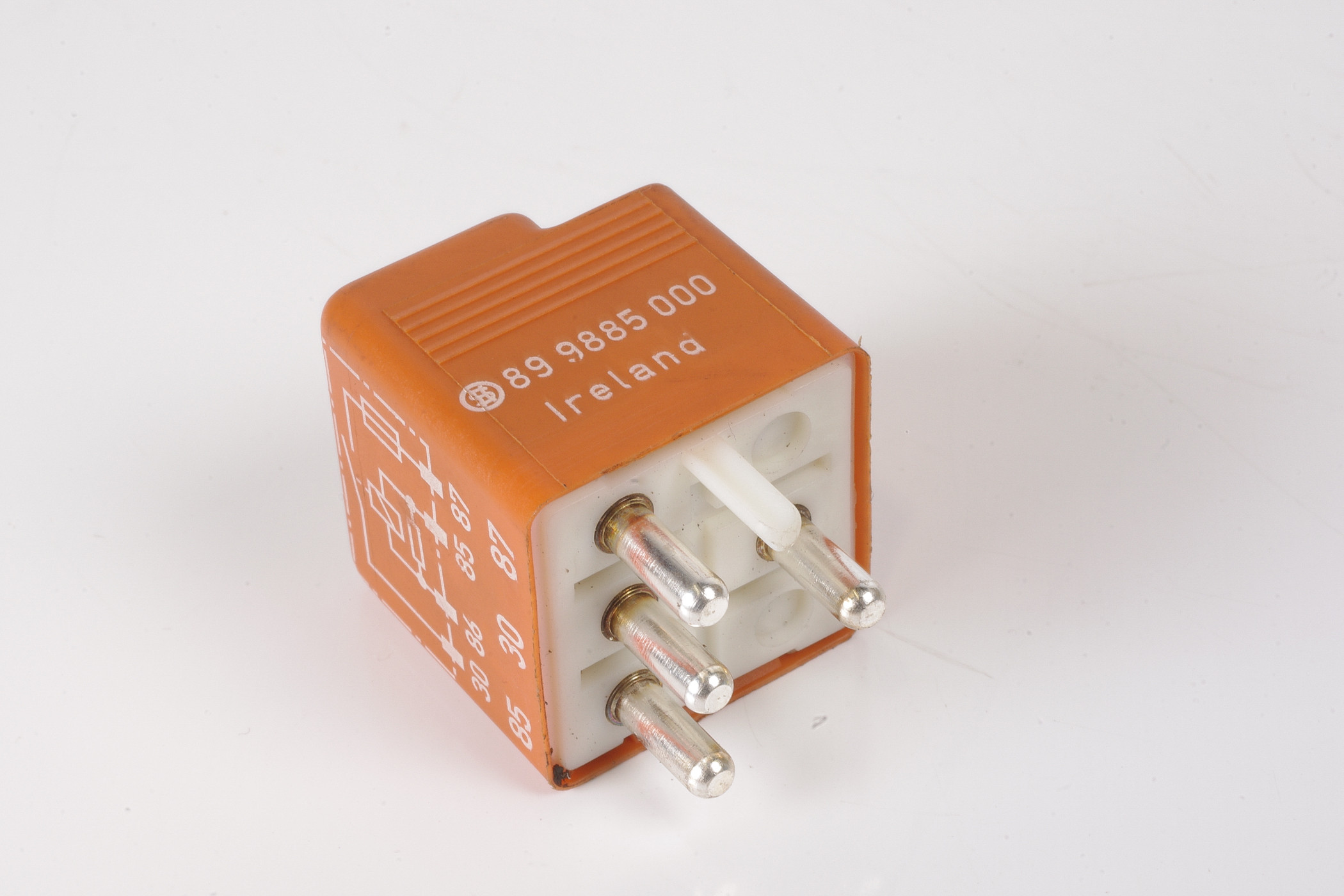 Mercedes 0015429719 Window Demist Relay - Rear | W124 E W126 S R129 SL W201 C