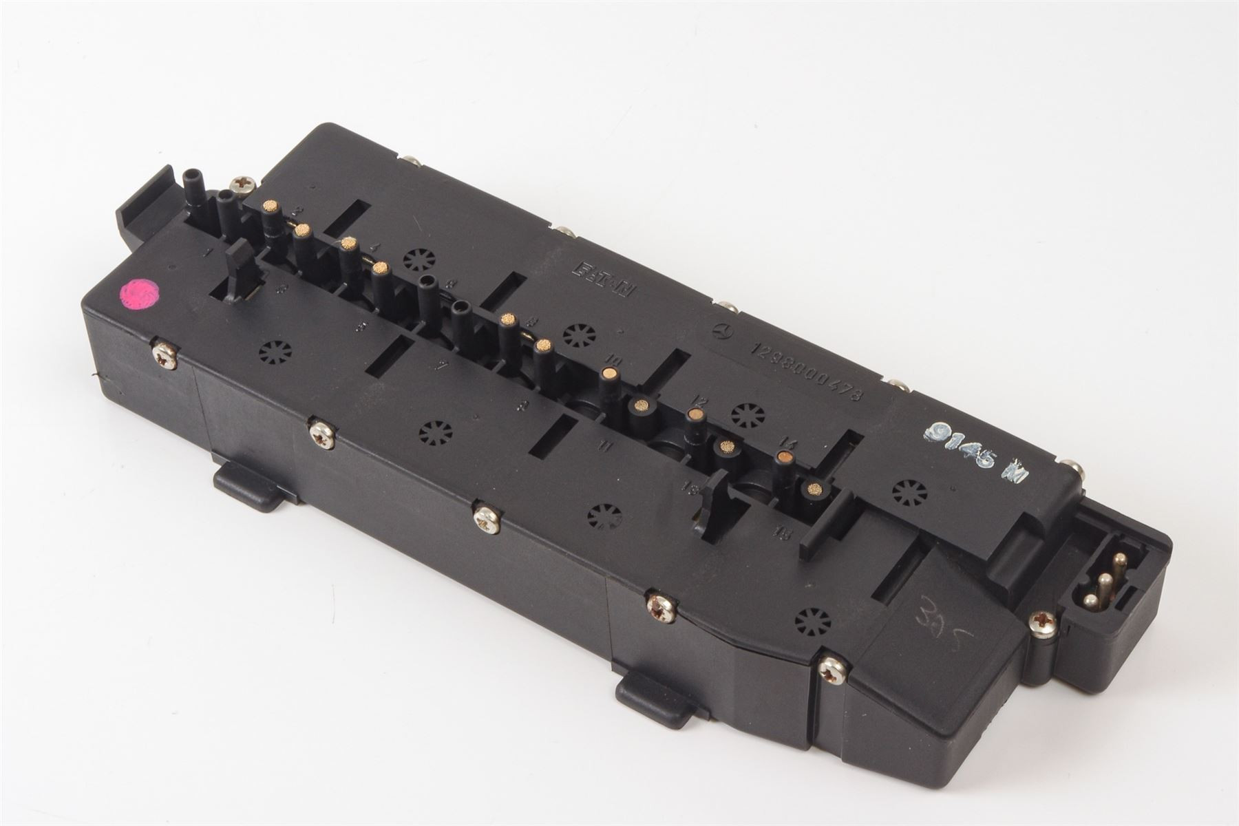 Mercedes 1298000478 Heater Valve Block | R129 SL