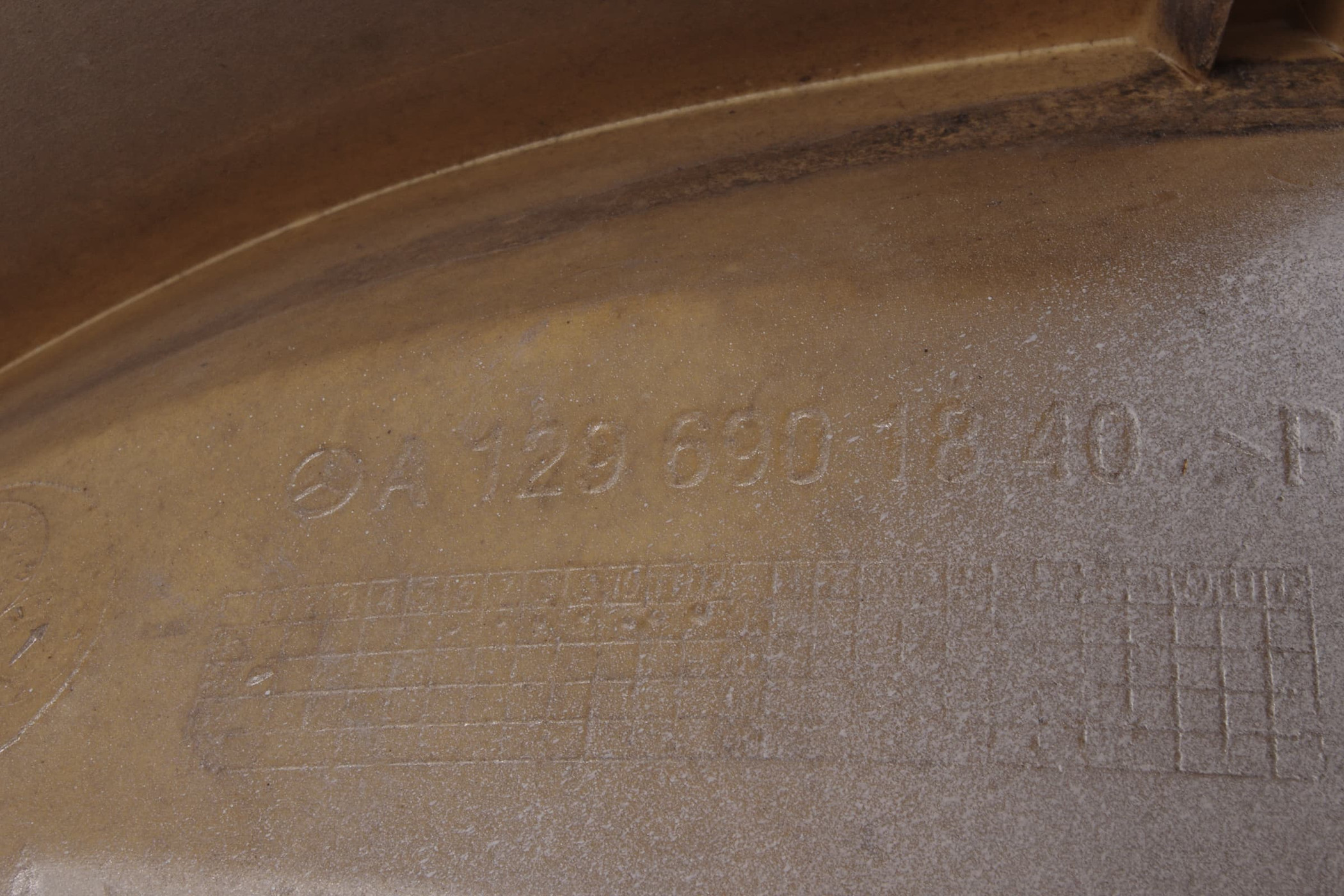 Mercedes 1296901840 Body Wing Panel - Right Silver | R129 SL