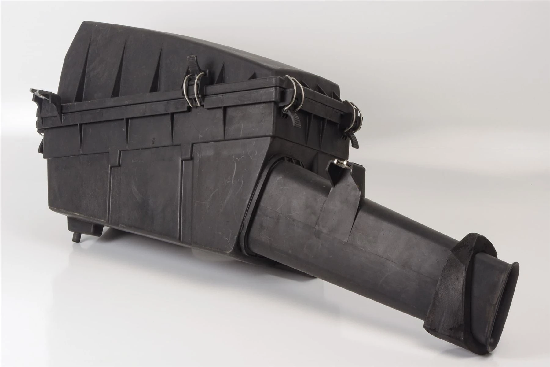 Mercedes 1040900501 Air Box | R129 SL
