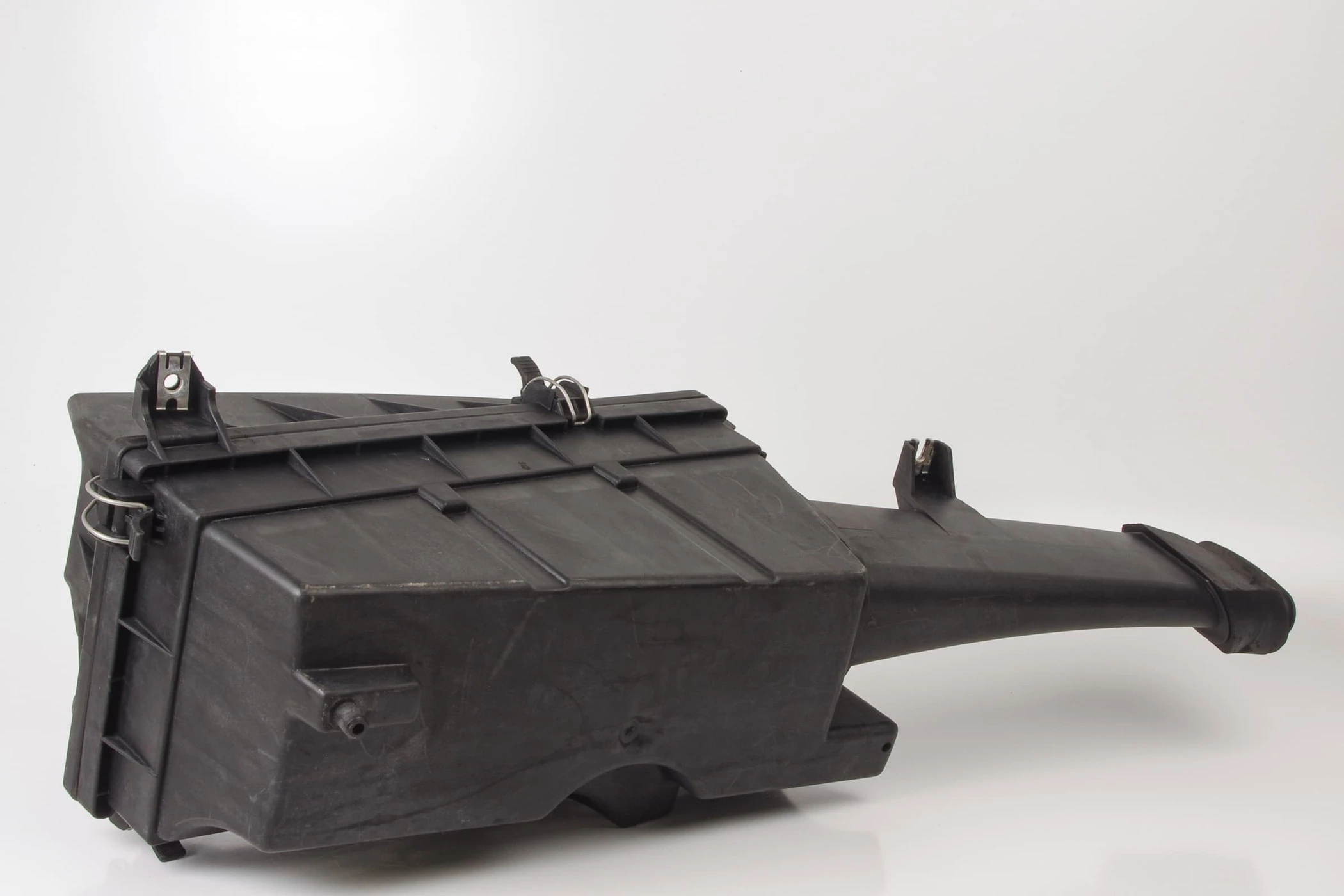 Mercedes 1040900501 Air Box | R129 SL