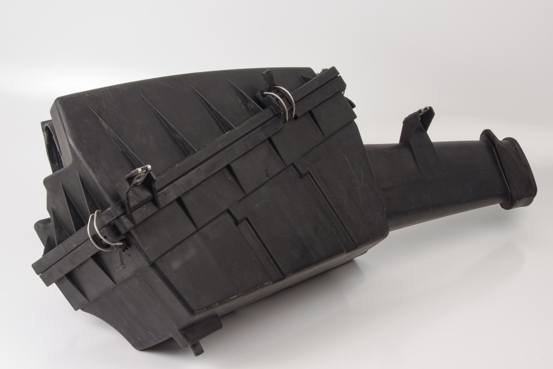 Mercedes 1040900501 Air Box | R129 SL
