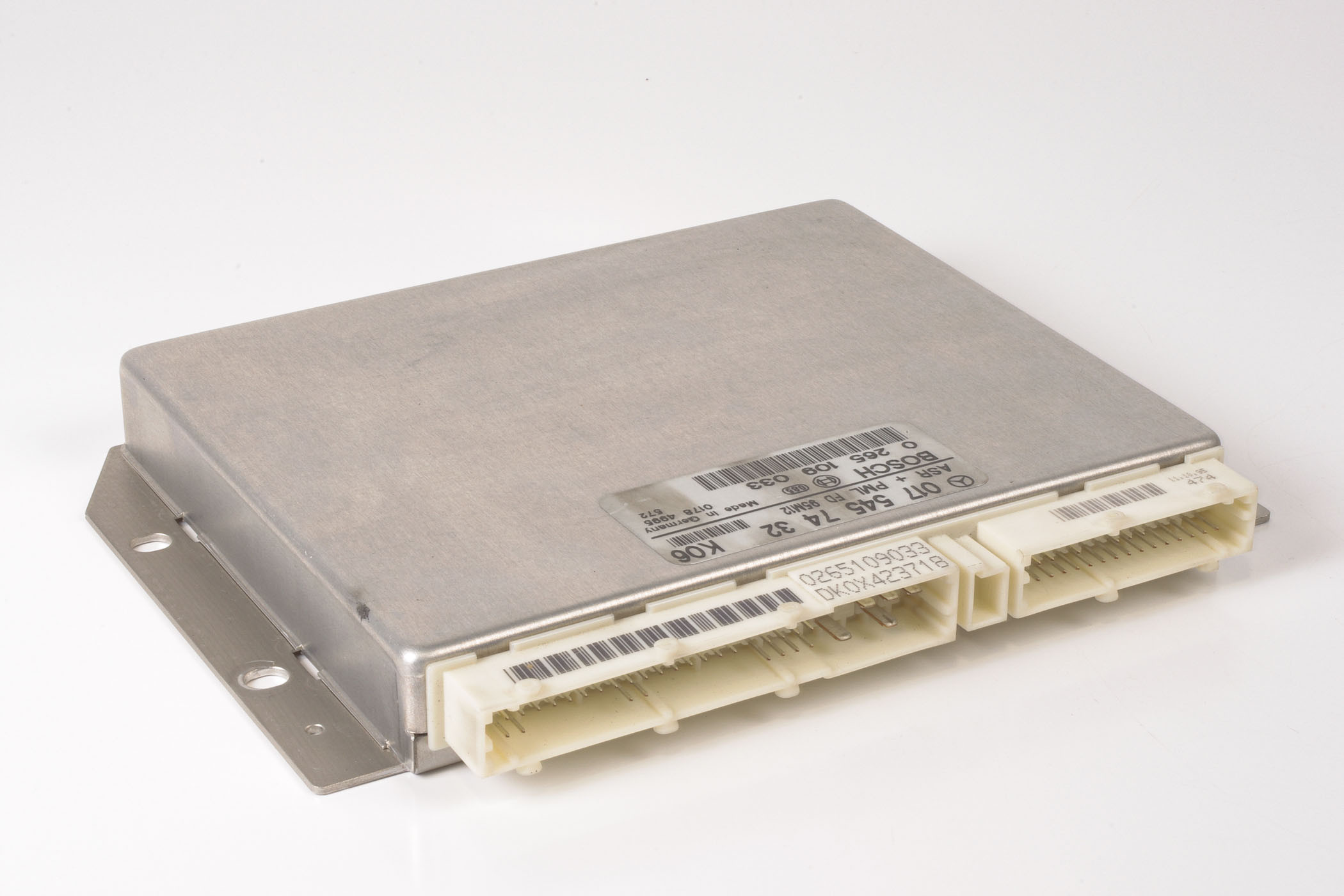 Mercedes 0175457432 ASR Control Unit | W140 V140 C140 S