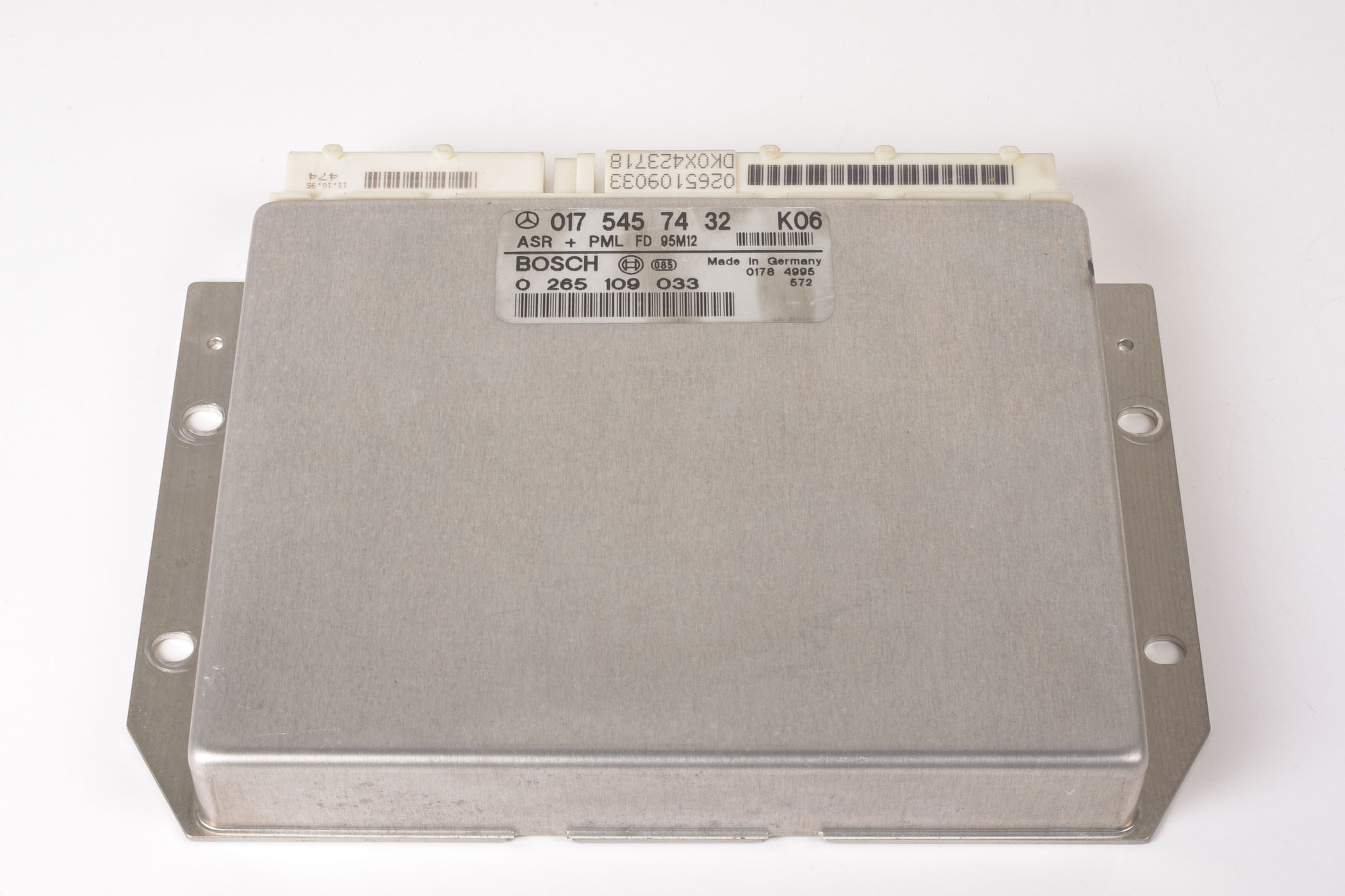 Mercedes 0175457432 ASR Control Unit | W140 V140 C140 S