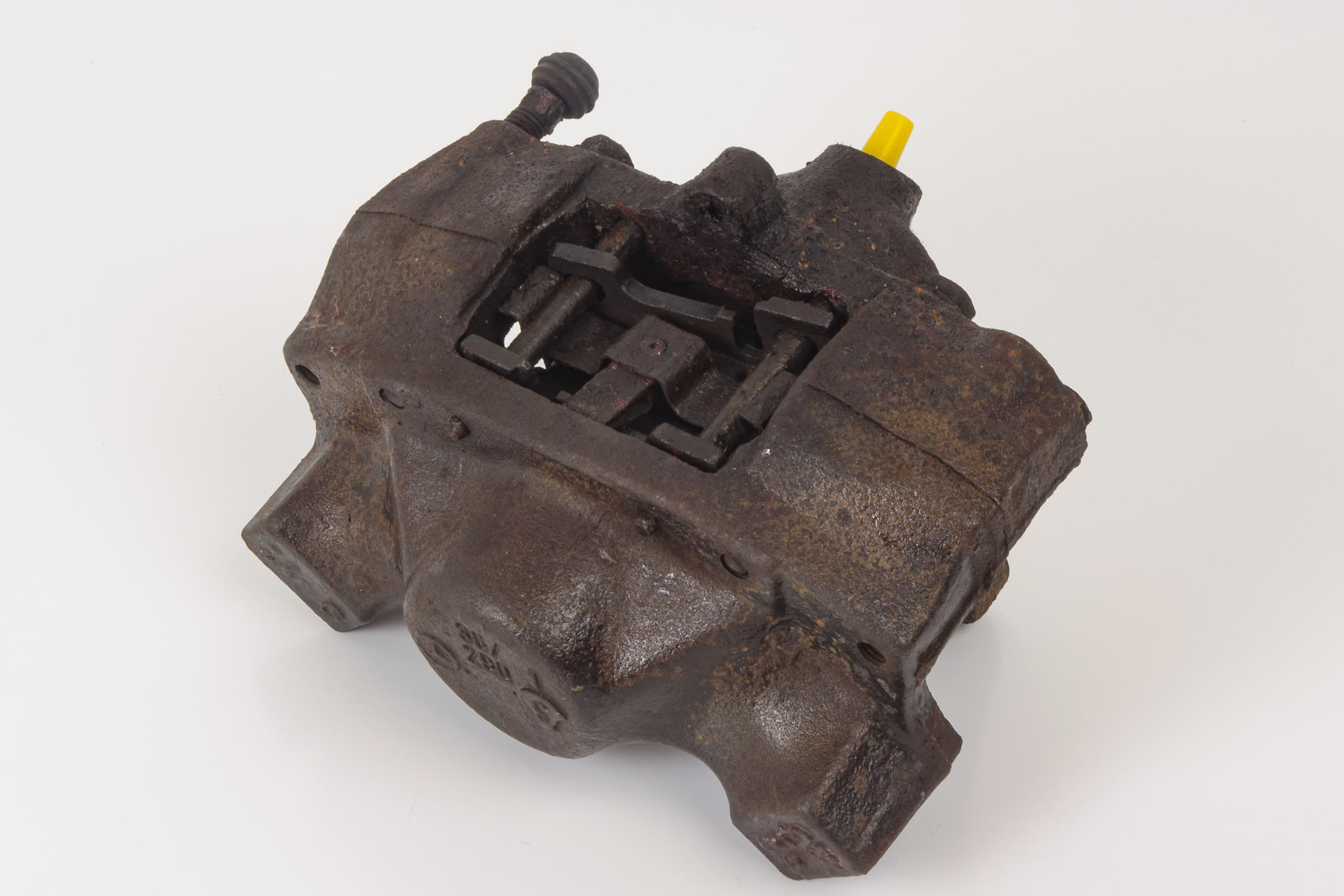 Mercedes 0014203583 Brake Caliper - Rear Left | R129 SL W202 C C208 A208 CLK...