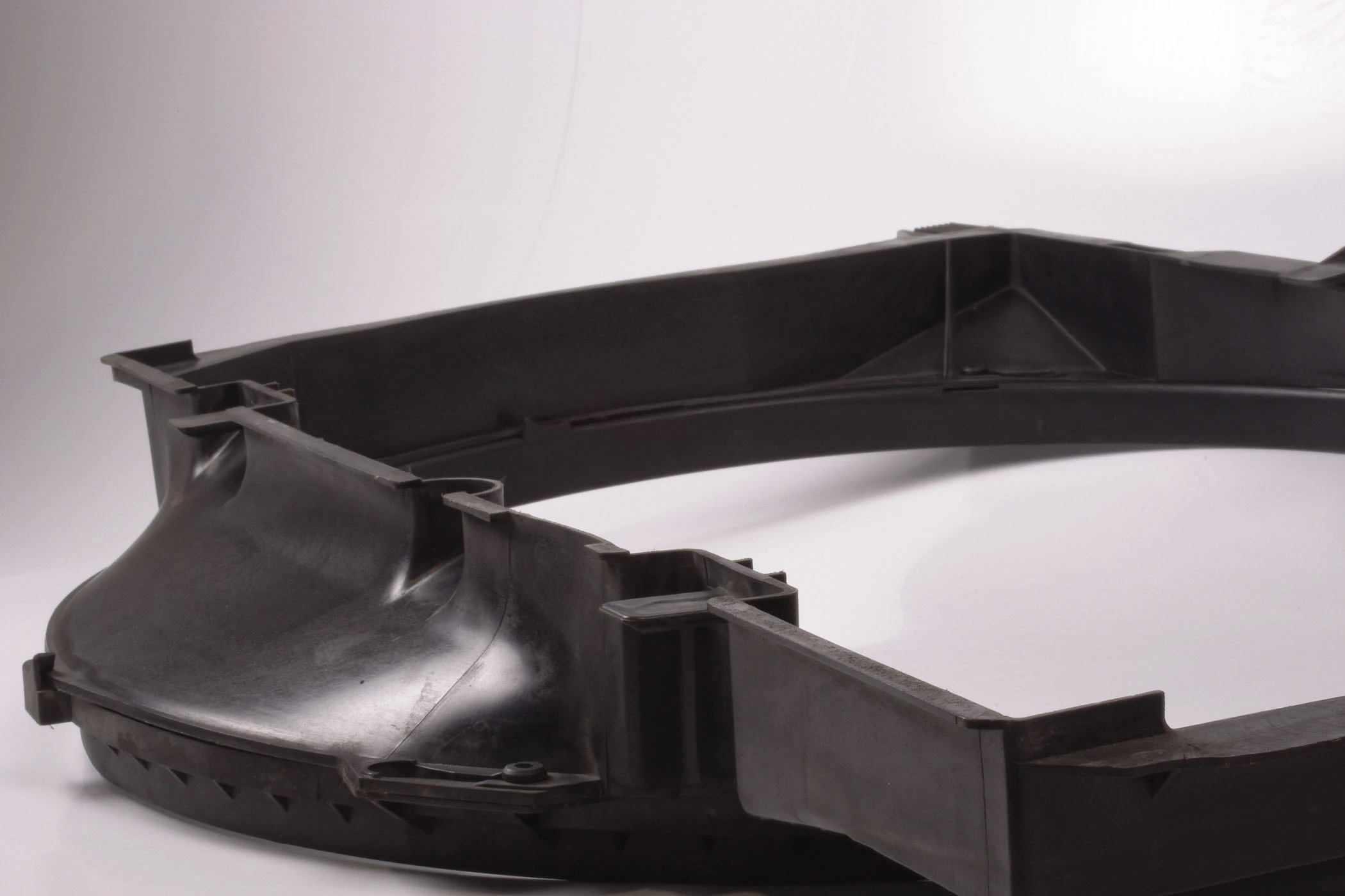 Mercedes 1295000055 Fan Shroud | R129 SL