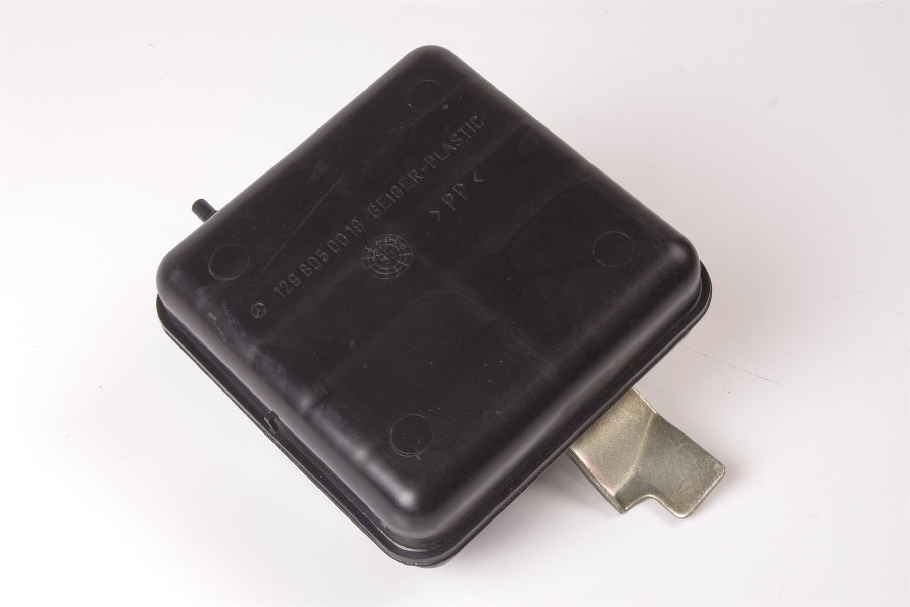 Mercedes 1298050019 Vacuum Expansion Tank | W140 S W202 C W210 E