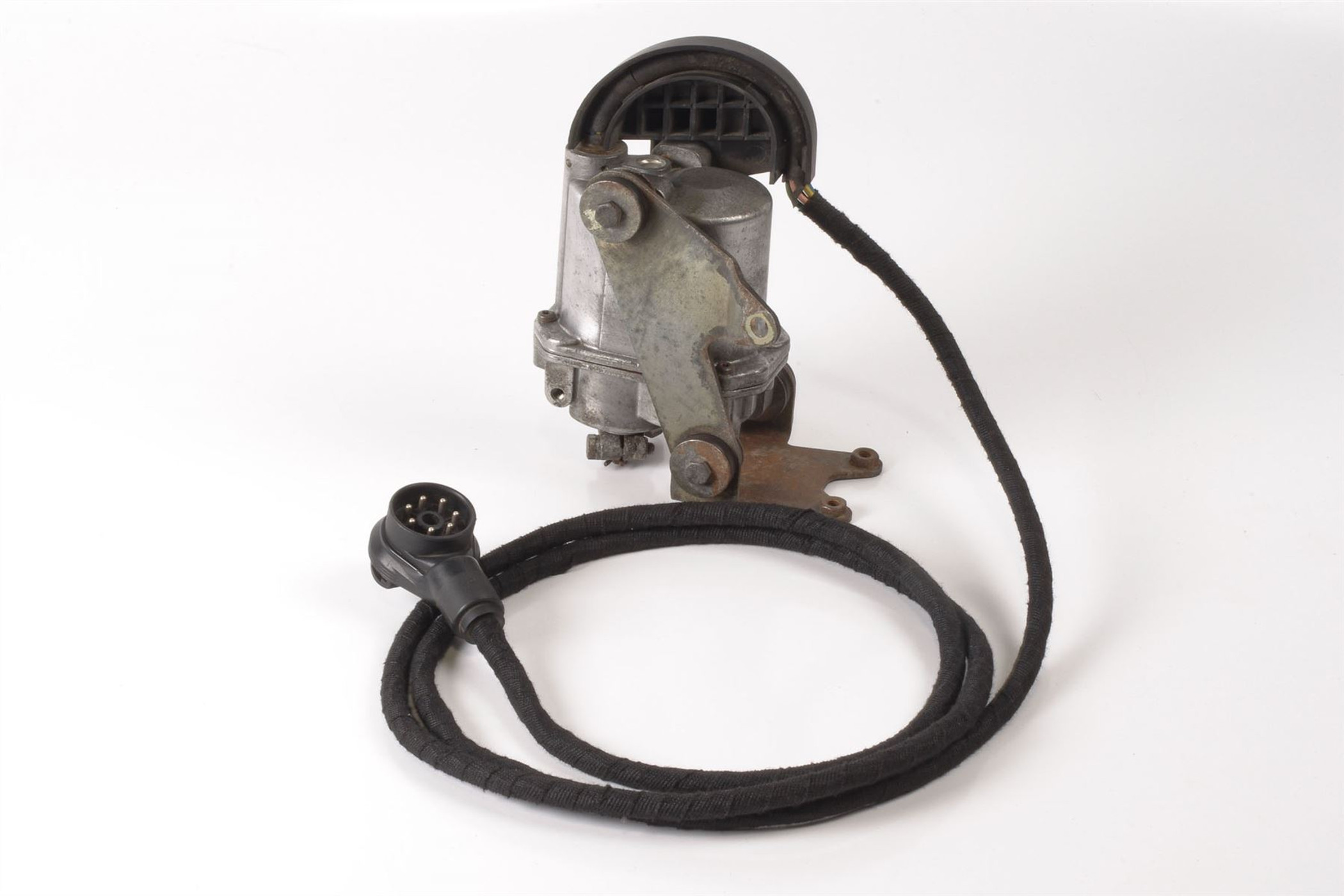 Mercedes 0005453465 ASR Actuator | R129 SL