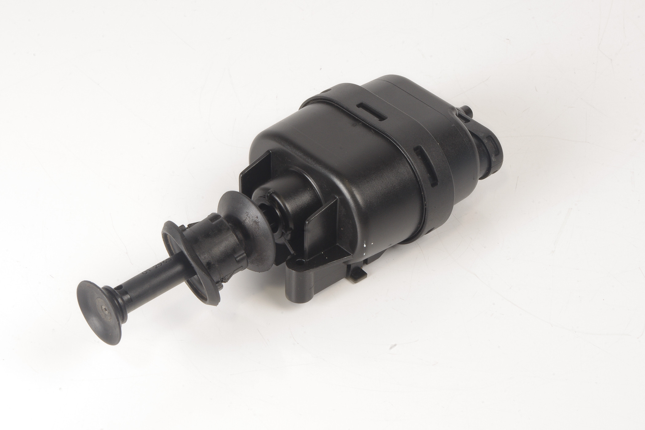 Mercedes 1298003075 Boot Lock Vacuum Actuator | R129 SL
