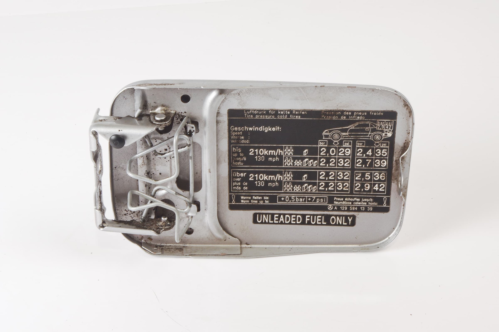 Mercedes 1297500306 Fuel Filler Cap - Silver (a) | R129 SL