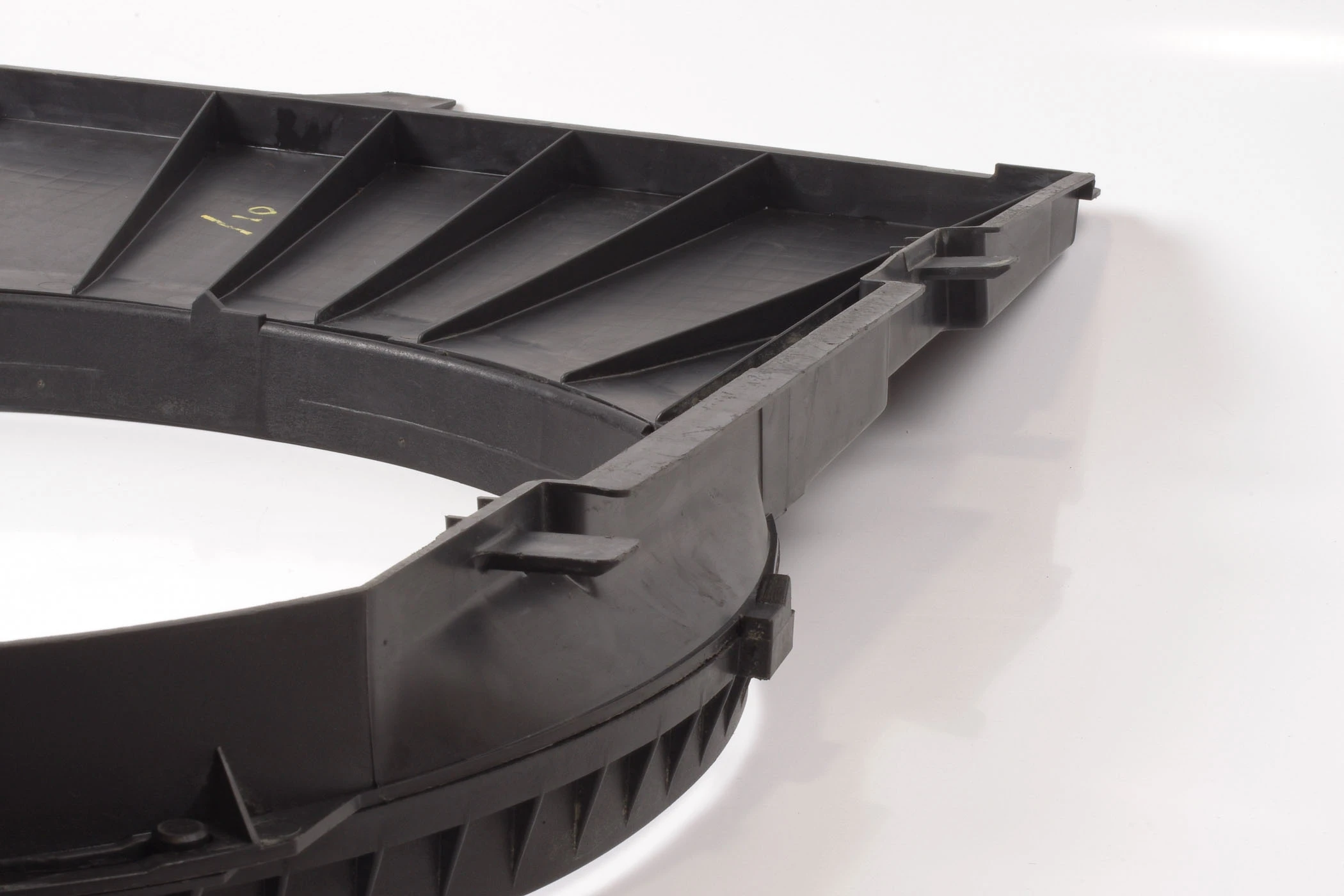 Mercedes 1295000155 Fan Shroud | R129 SL