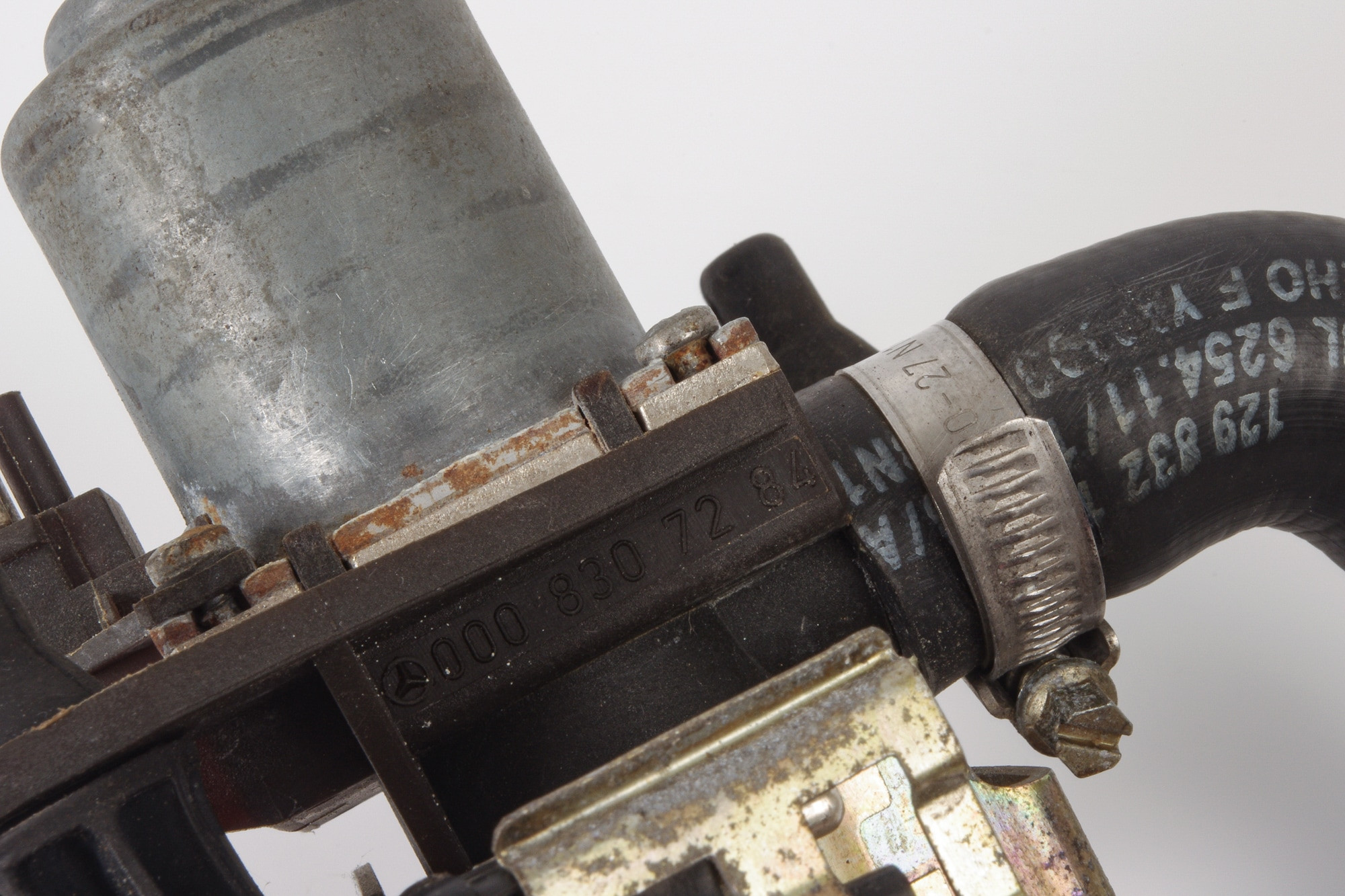 Mercedes 0008307284 Heater Mono Valve (b) | S124 W124 V124 C124 E R129 SL