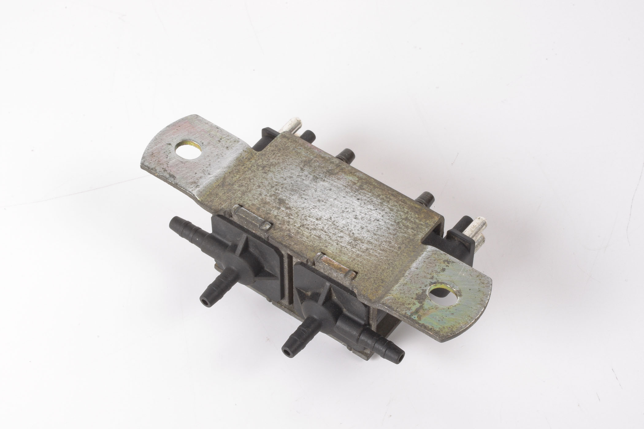 Mercedes 0025400097 EGR Valve | R129 SL W140 V140 C140 S