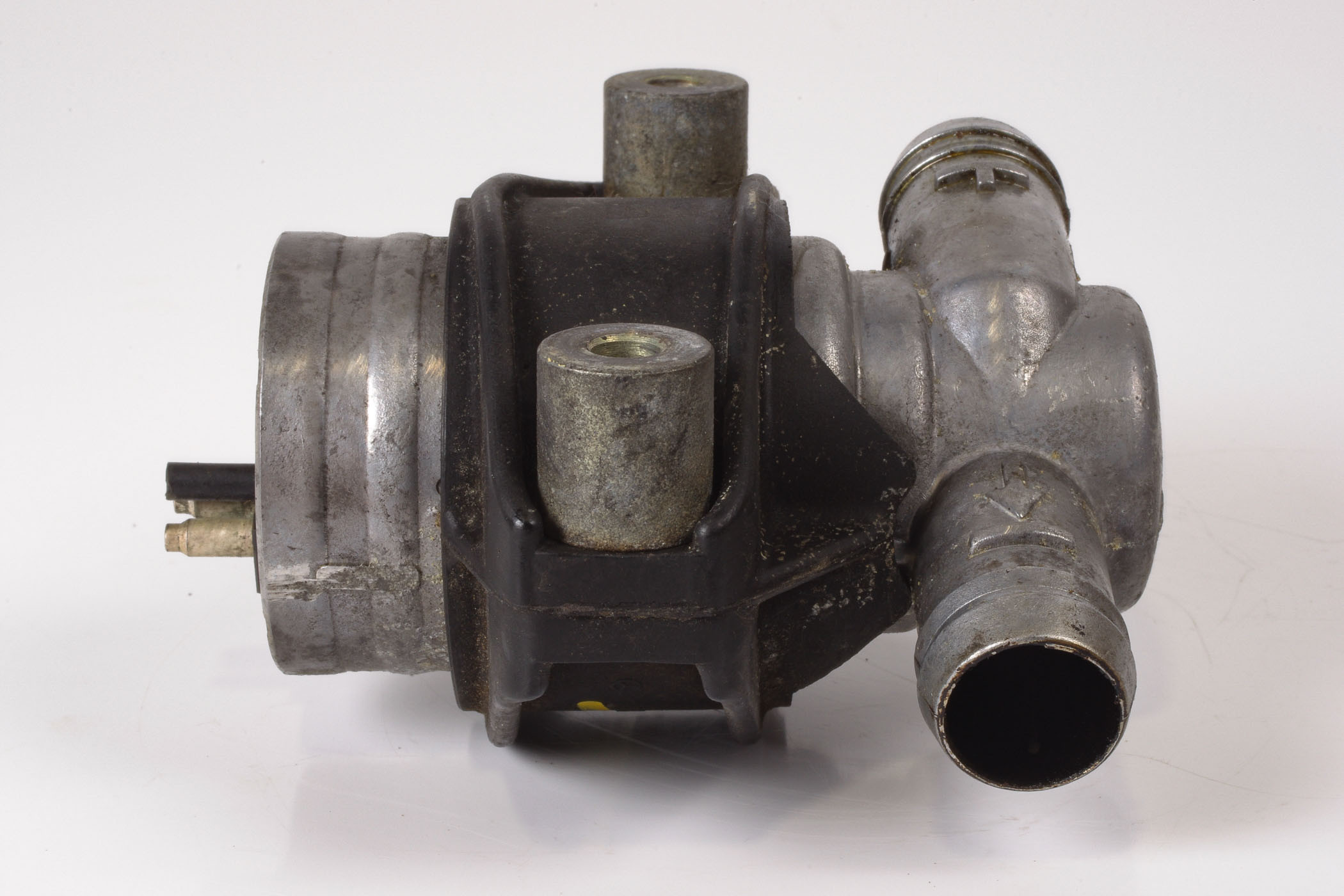 Mercedes 0001412225 Idle Control Valve (a) | R107 R129 SL W124 E W126 S W201...