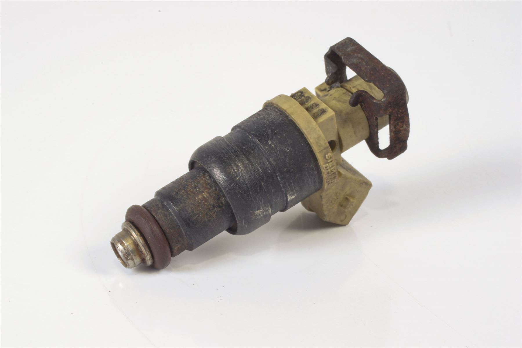 Mercedes 0000788323 Fuel Injector | W124 W210 S210 E R129 SL W140 V140 C140 S