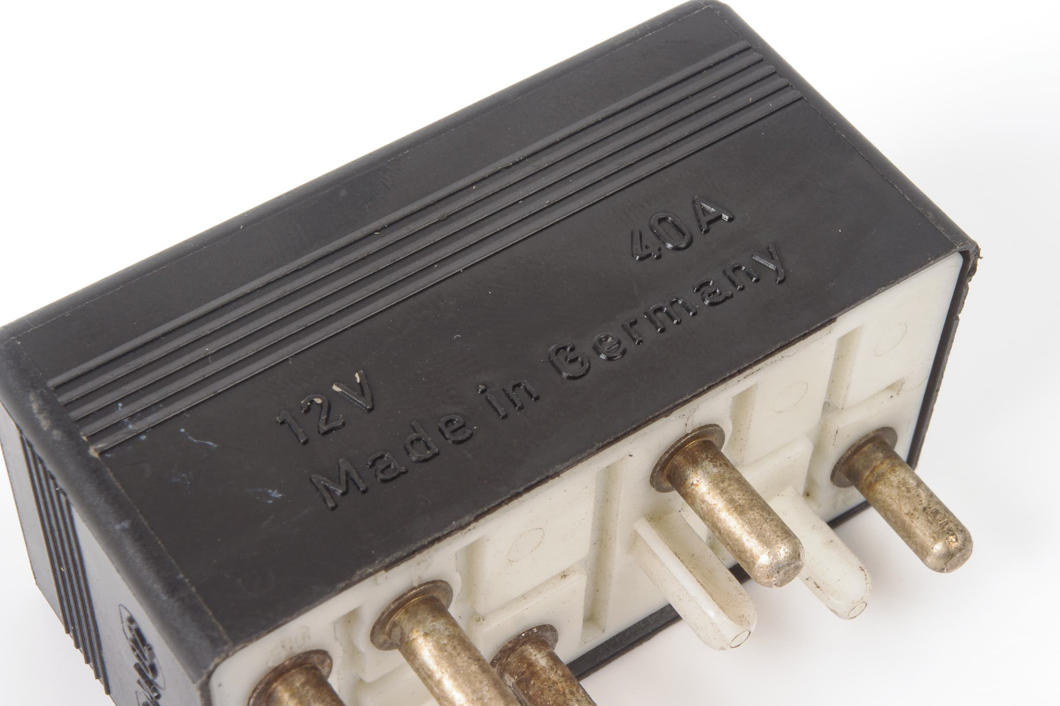 Mercedes 0015427319 Auxiliary Fan Relay | R129 SL