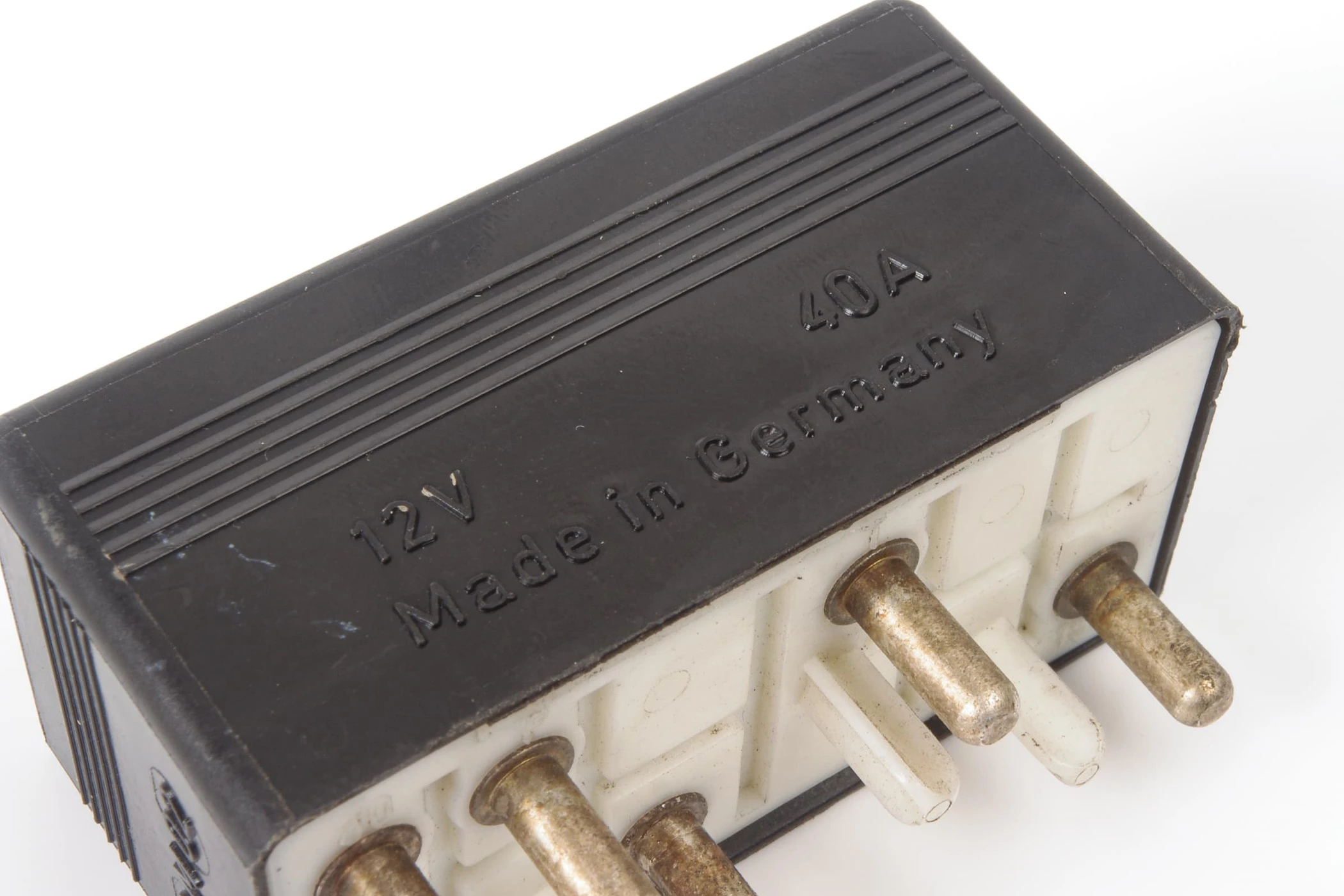 Mercedes 0015427319 Auxiliary Fan Relay | R129 SL