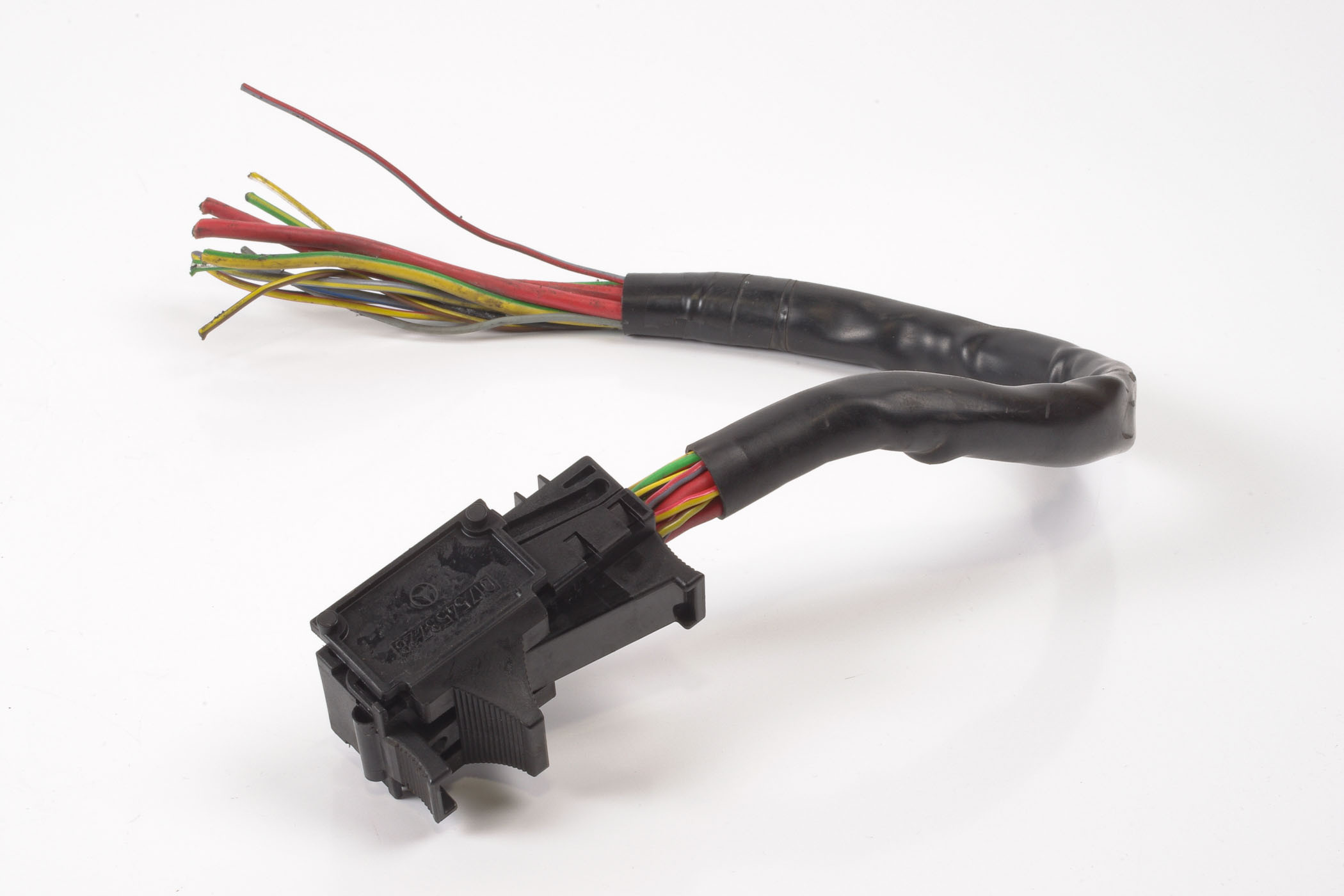 Mercedes 0175453728 ABS Pump Plug | R129 SL